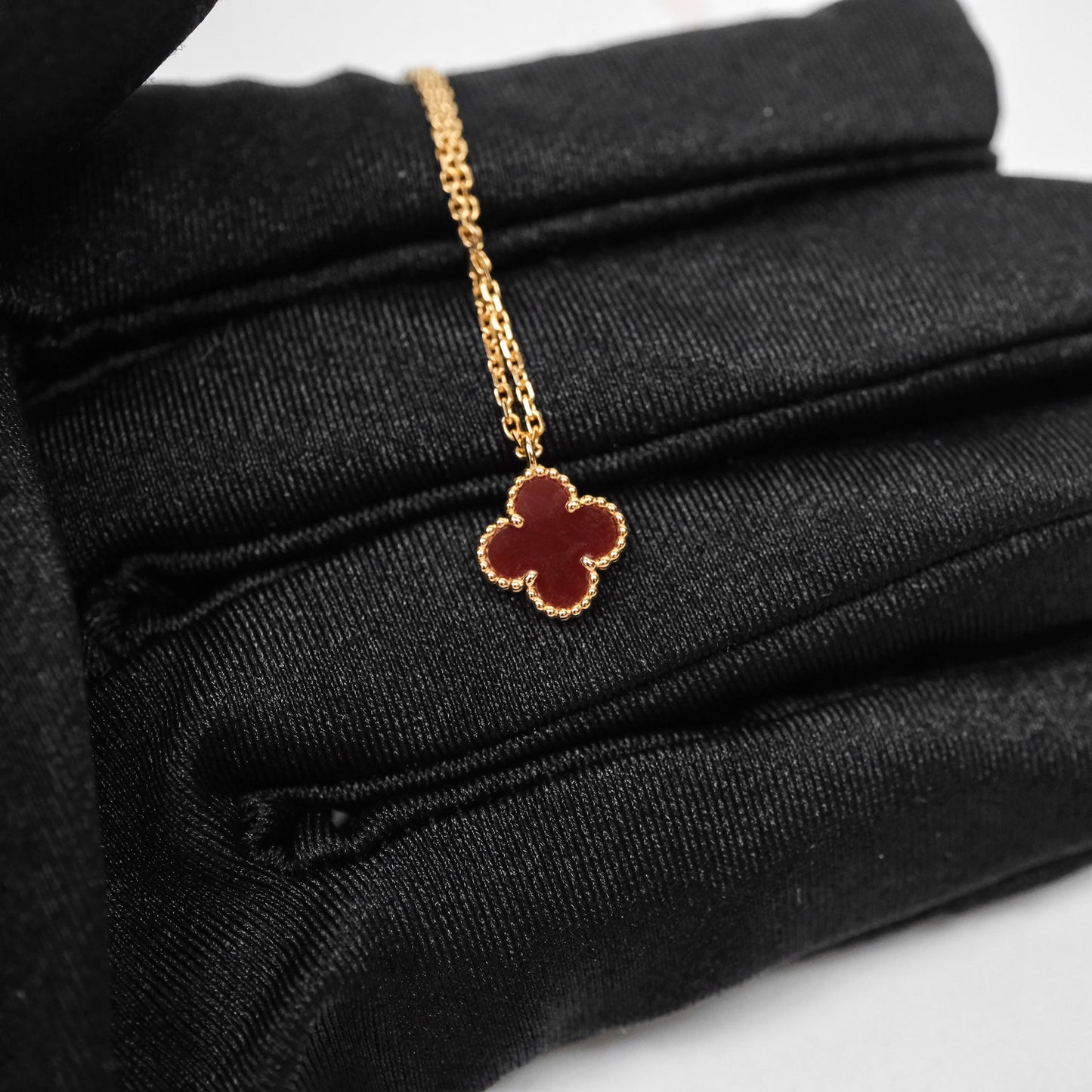 Van Cleef & Arpels Sweet Alhambra Pendant Necklace Red Carnelian Rose Gold
