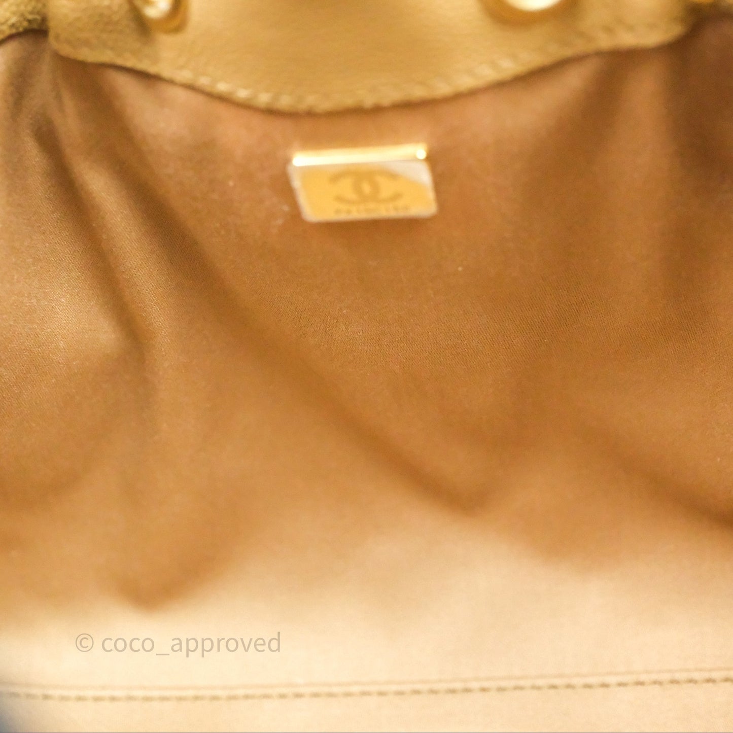 Chanel 25 Small Beige Caviar Aged Gold Hardware
