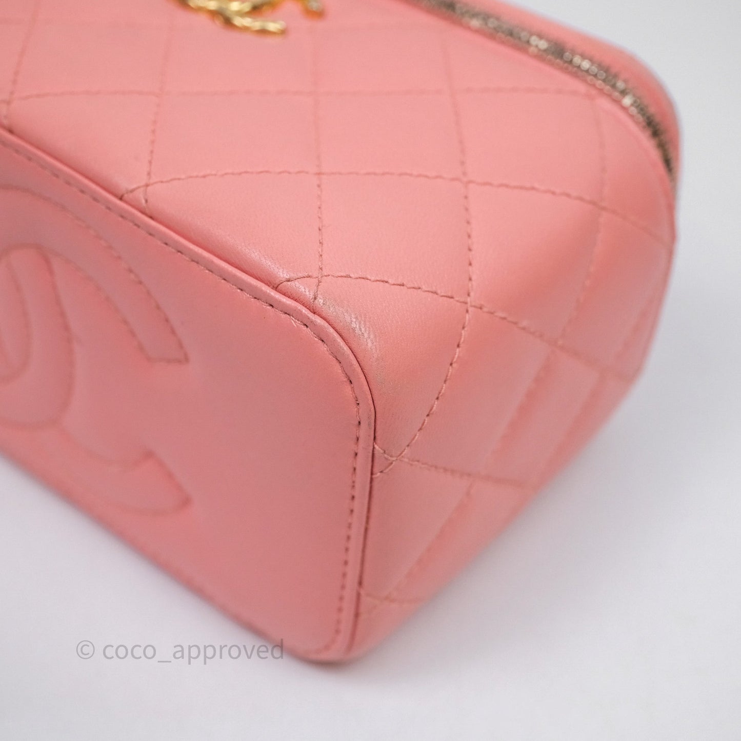 Chanel Quilted Vanity With Chain Pink Gold Hardware
