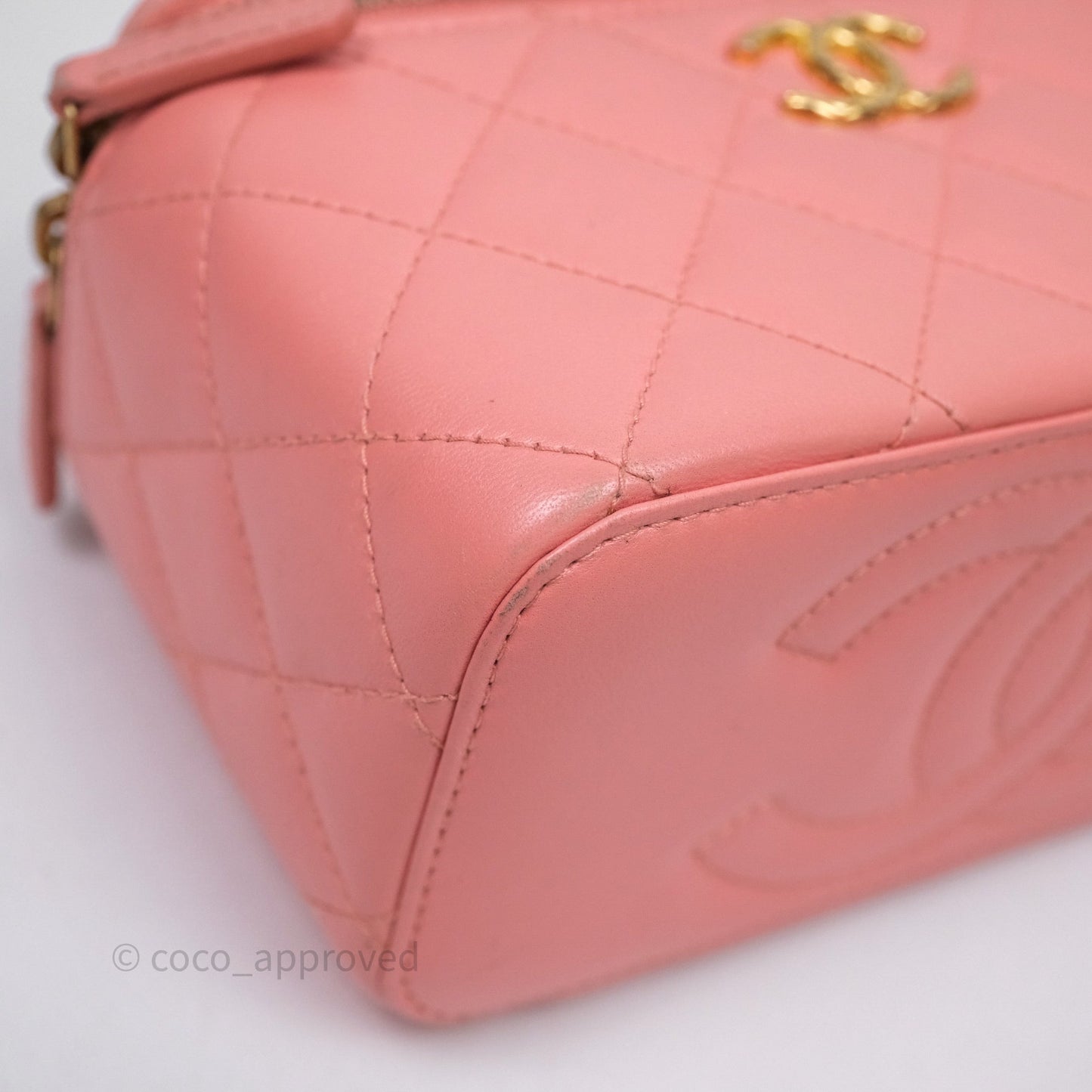 Chanel Quilted Vanity With Chain Pink Gold Hardware