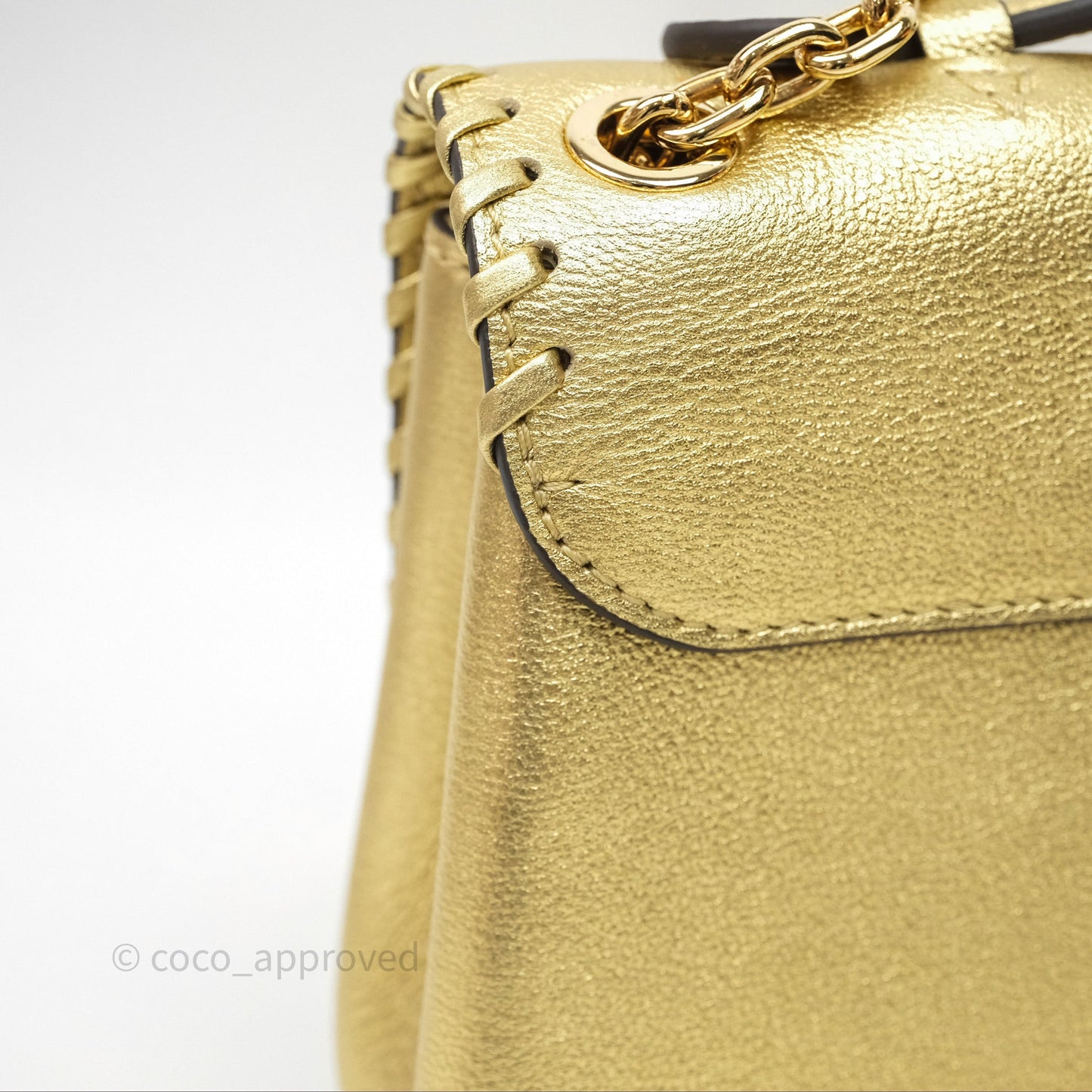 Louis Vuitton Very Chain Gold Bag Gold Hardware
