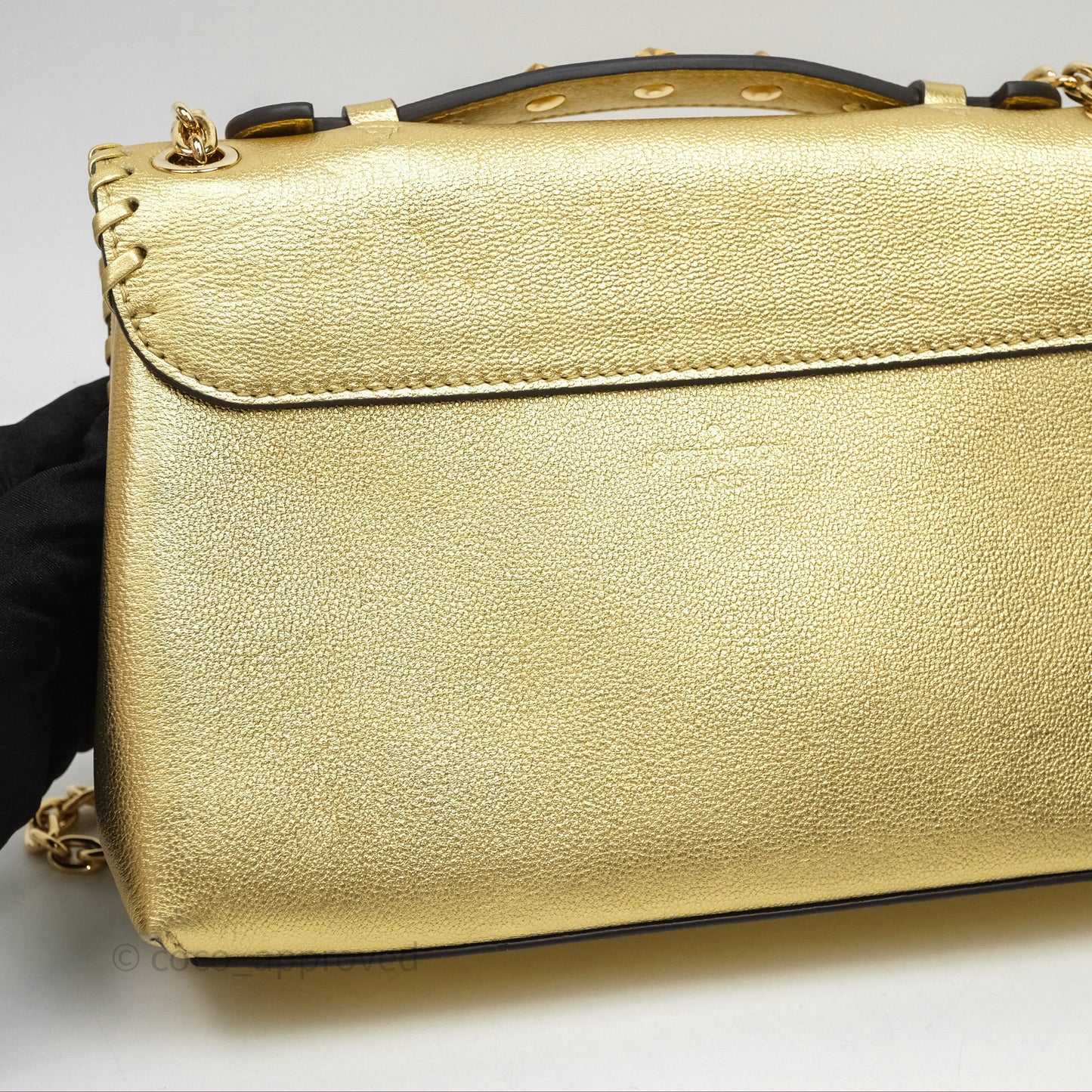 Louis Vuitton Very Chain Gold Bag Gold Hardware