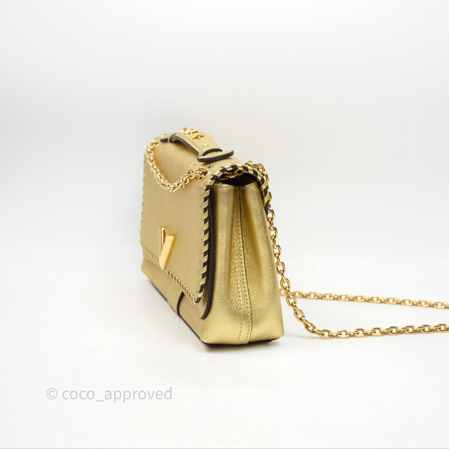 Louis Vuitton Very Chain Gold Bag Gold Hardware