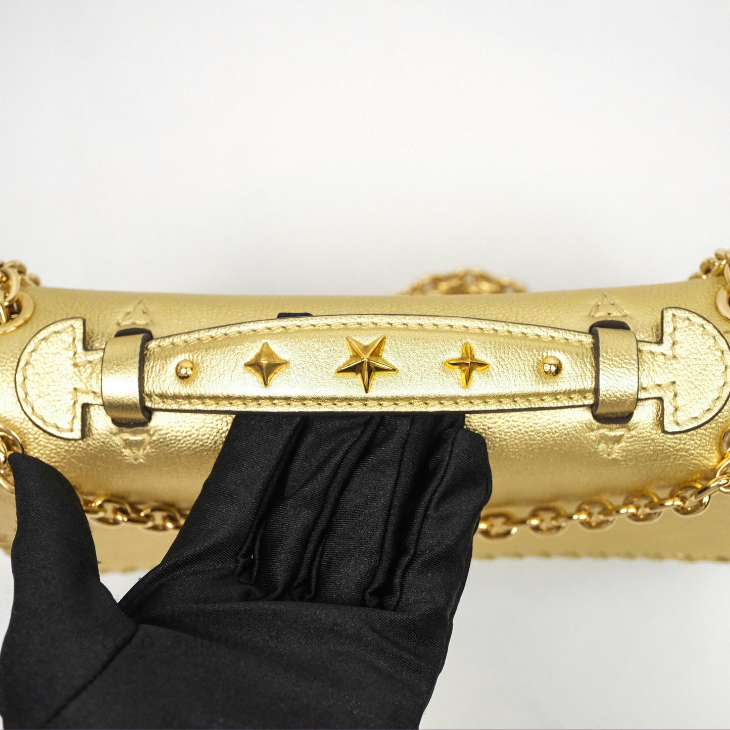Louis Vuitton Very Chain Gold Bag Gold Hardware