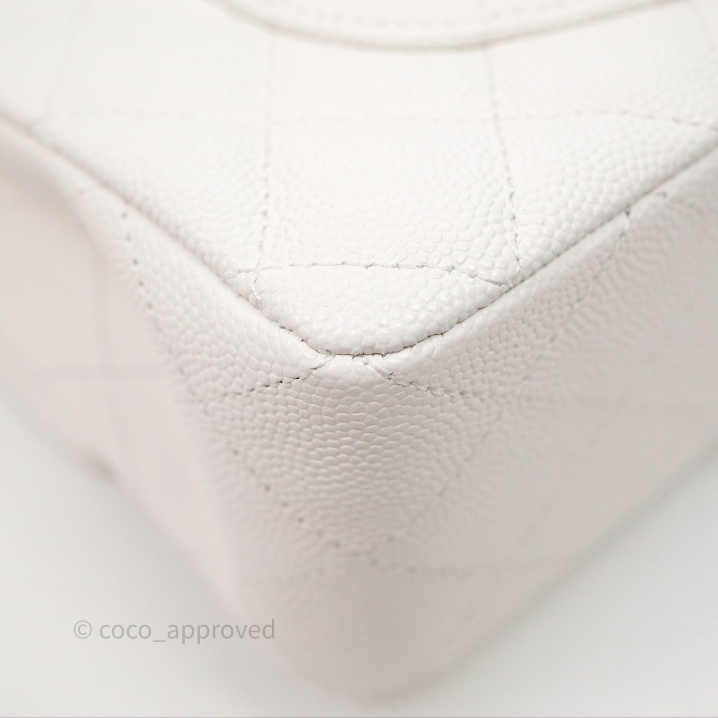 Chanel S/M Small Classic Flap Quilted Ivory White Caviar Gold Hardware