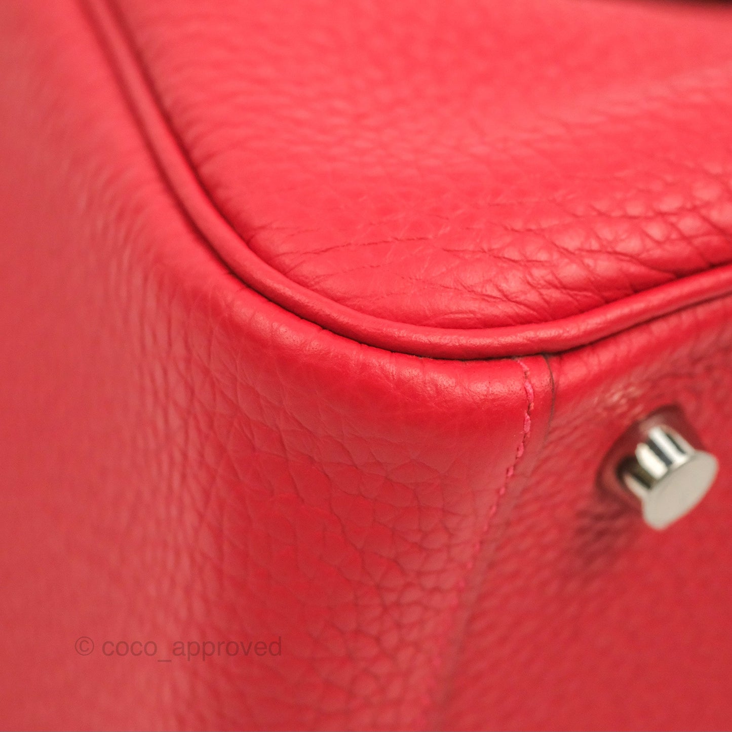 Hermès Lindy 26 Rouge Casaque Taurillon Clemence Palladium Hardware
