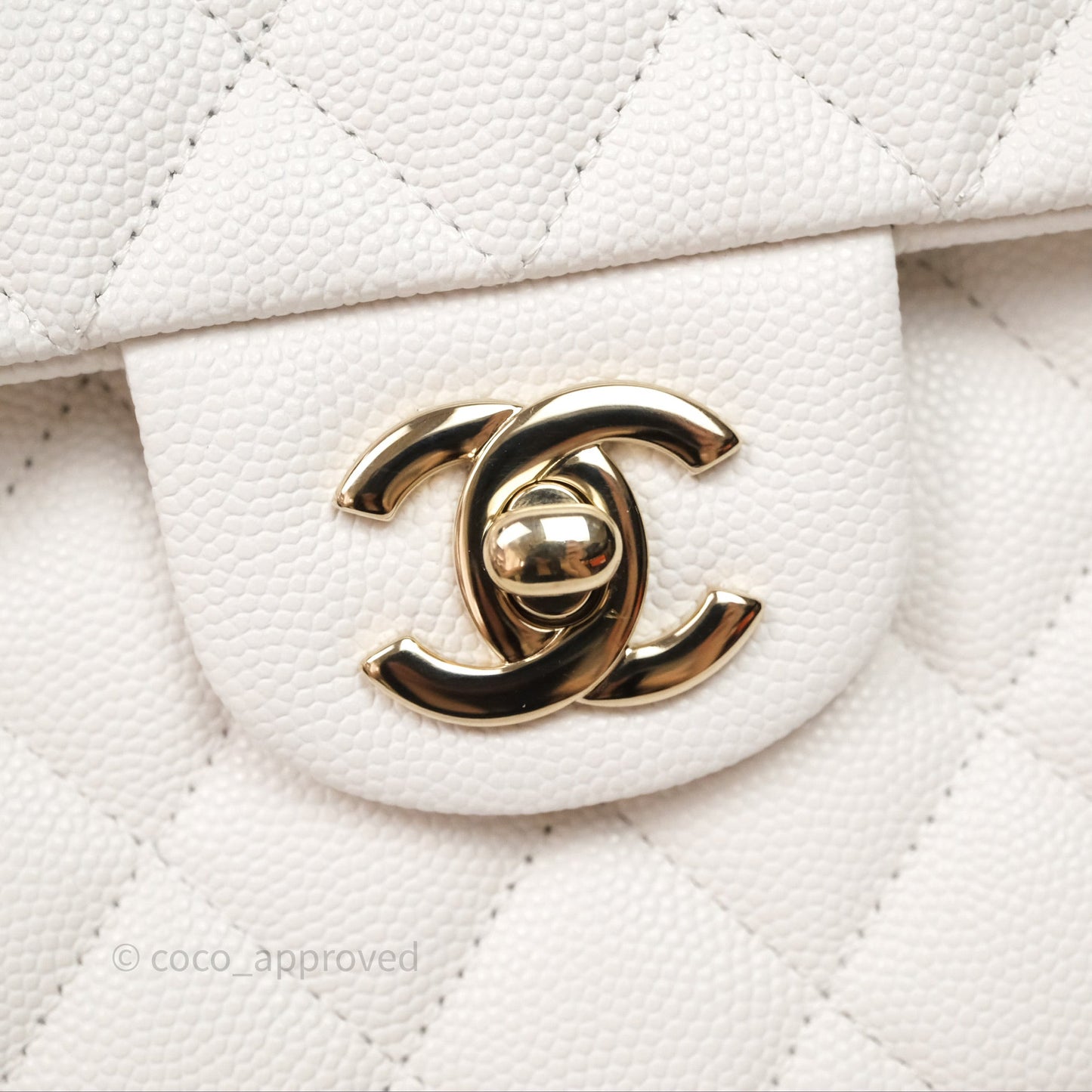 Chanel S/M Small Classic Flap Quilted Ivory White Caviar Gold Hardware