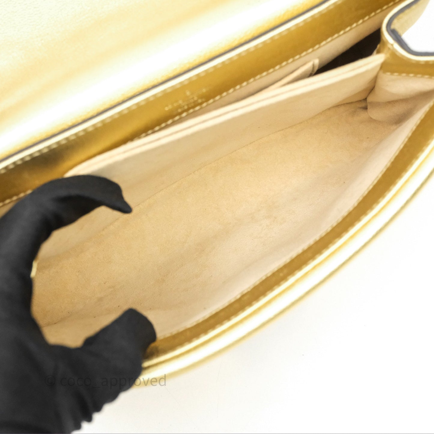 Louis Vuitton Very Chain Gold Bag Gold Hardware
