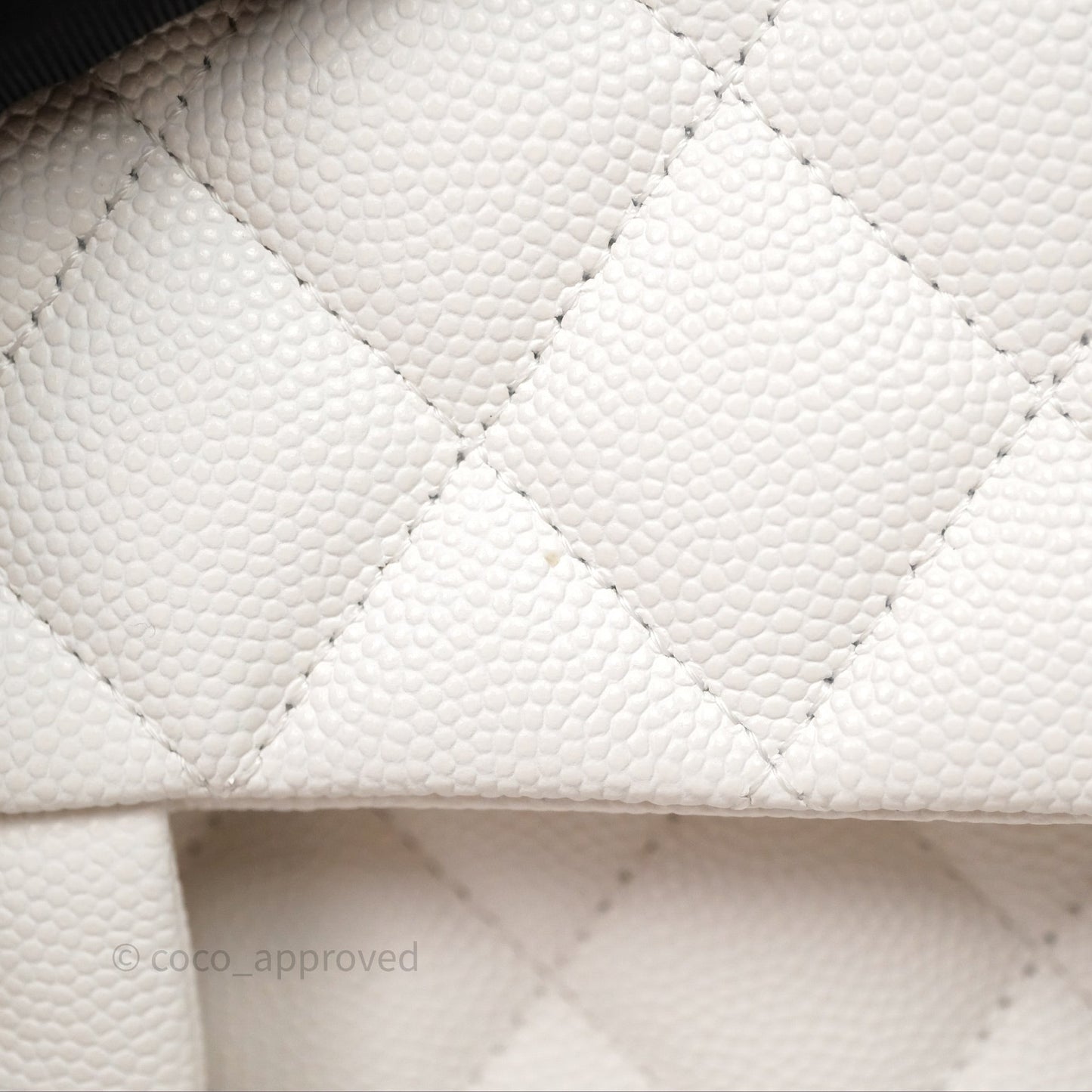 Chanel S/M Small Classic Flap Quilted Ivory White Caviar Gold Hardware