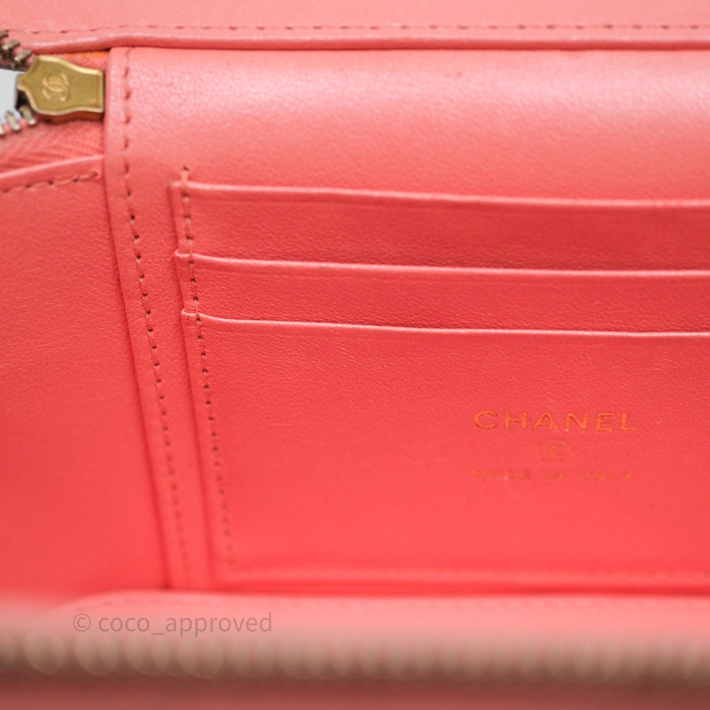 Chanel Quilted Vanity With Chain Pink Gold Hardware