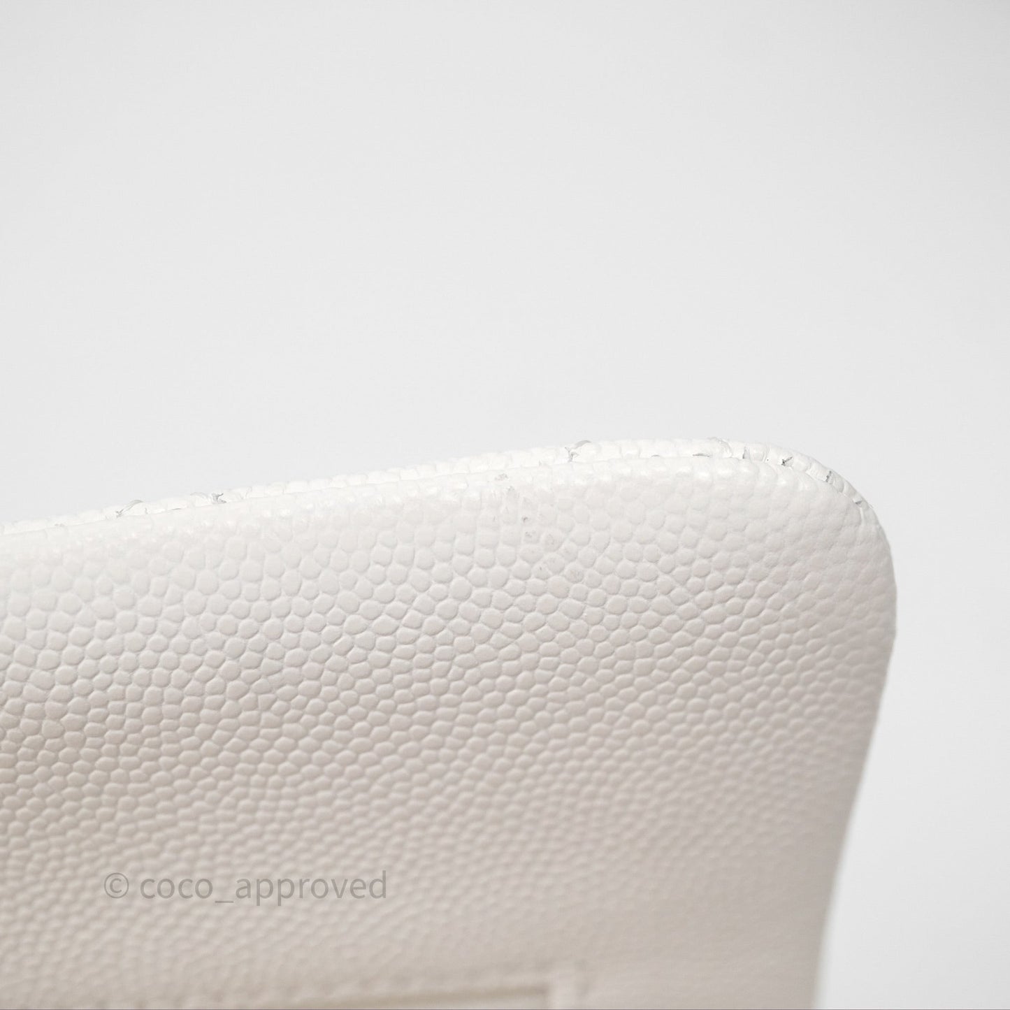 Chanel S/M Small Classic Flap Quilted Ivory White Caviar Gold Hardware