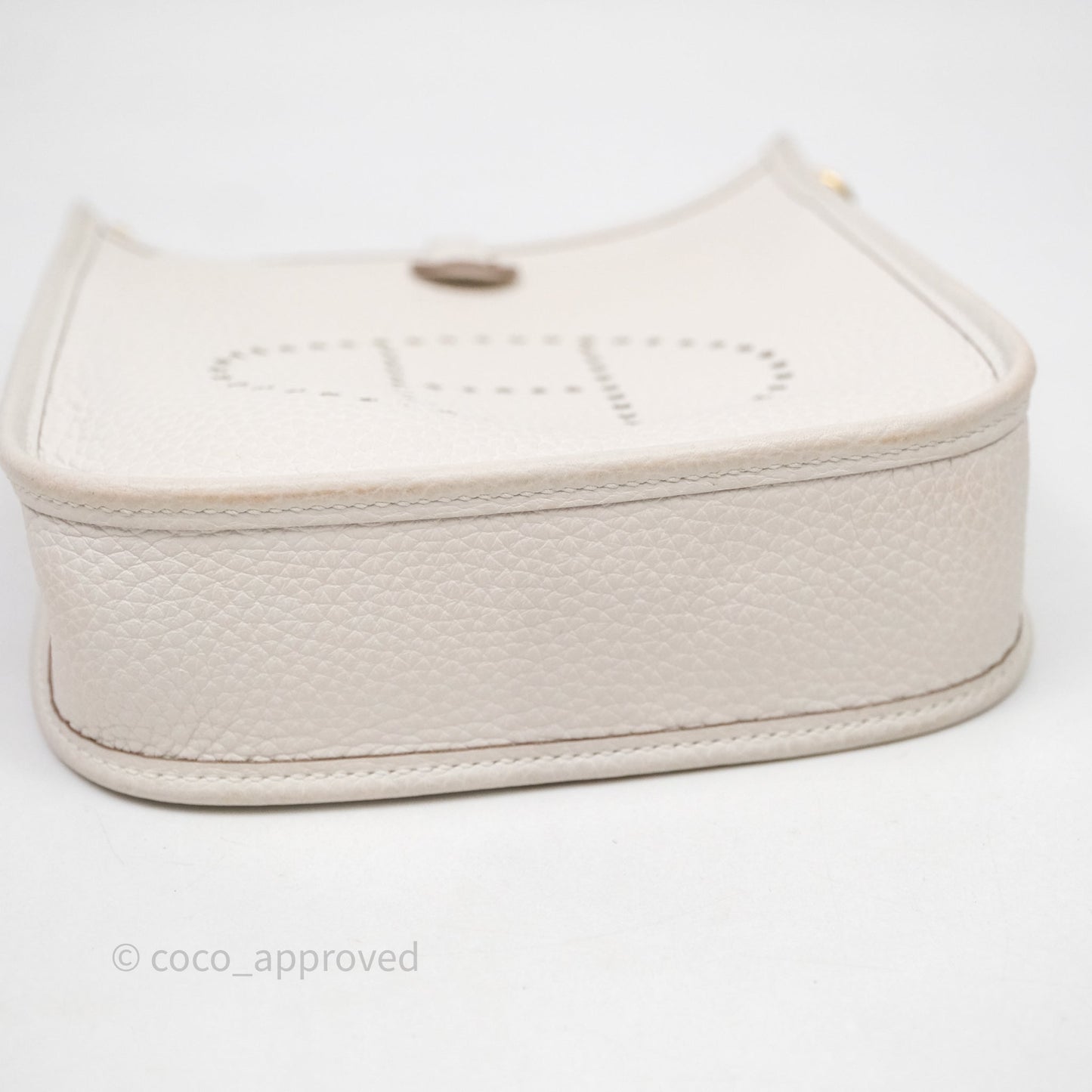 Hermès Mini Evelyne 16 Gris Pale M4 Clemence Gold Hardware