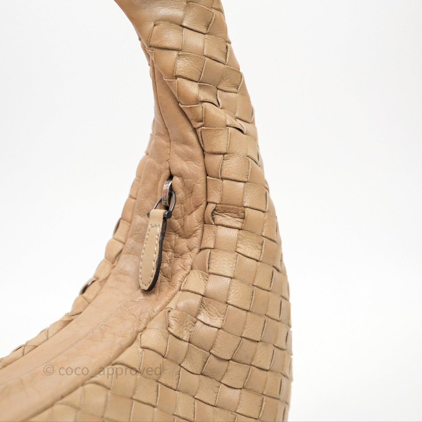 Bottega Veneta Vintage Intrecciato Lambskin Shoulder Bag Beige
