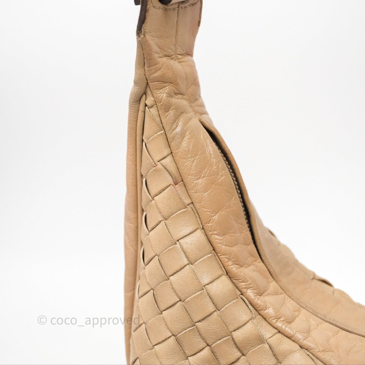 Bottega Veneta Vintage Intrecciato Lambskin Shoulder Bag Beige