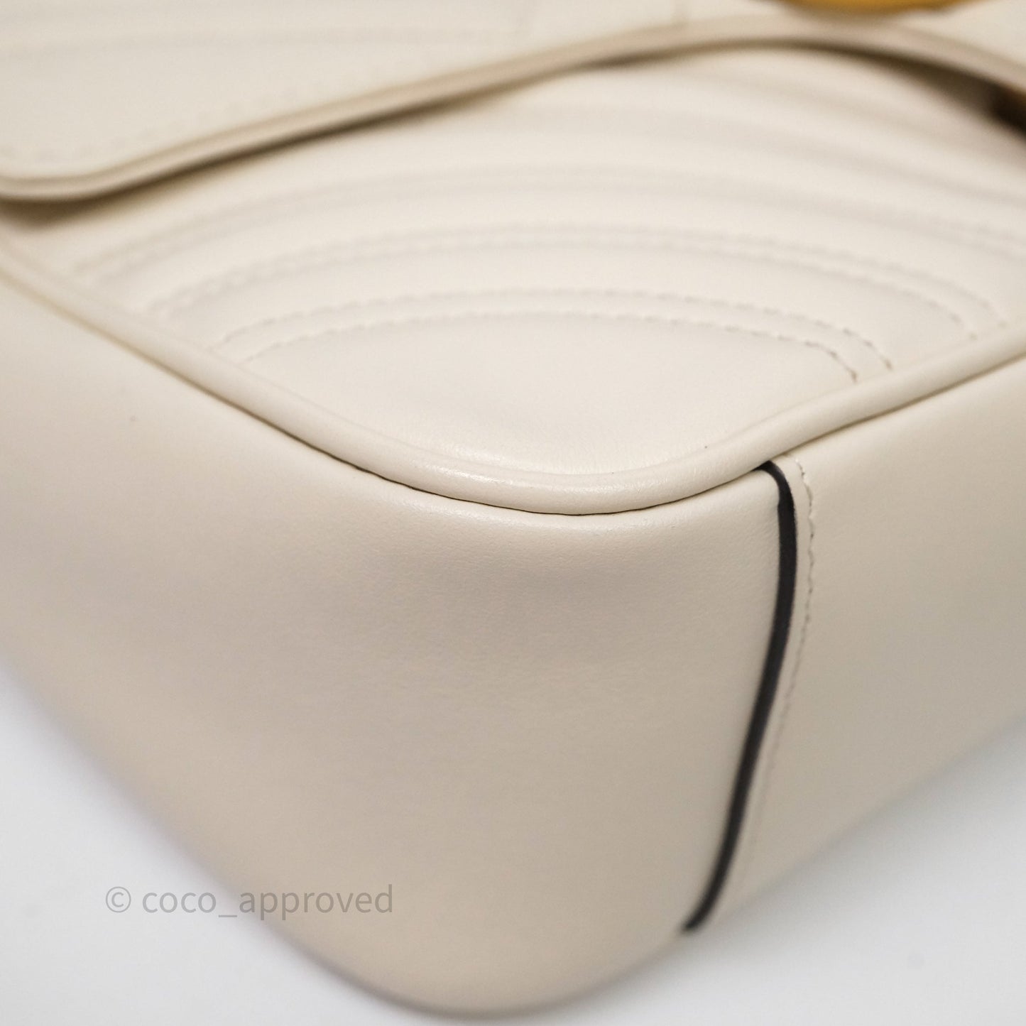 Gucci GG Marmont Matelassé Leather Small Bag White