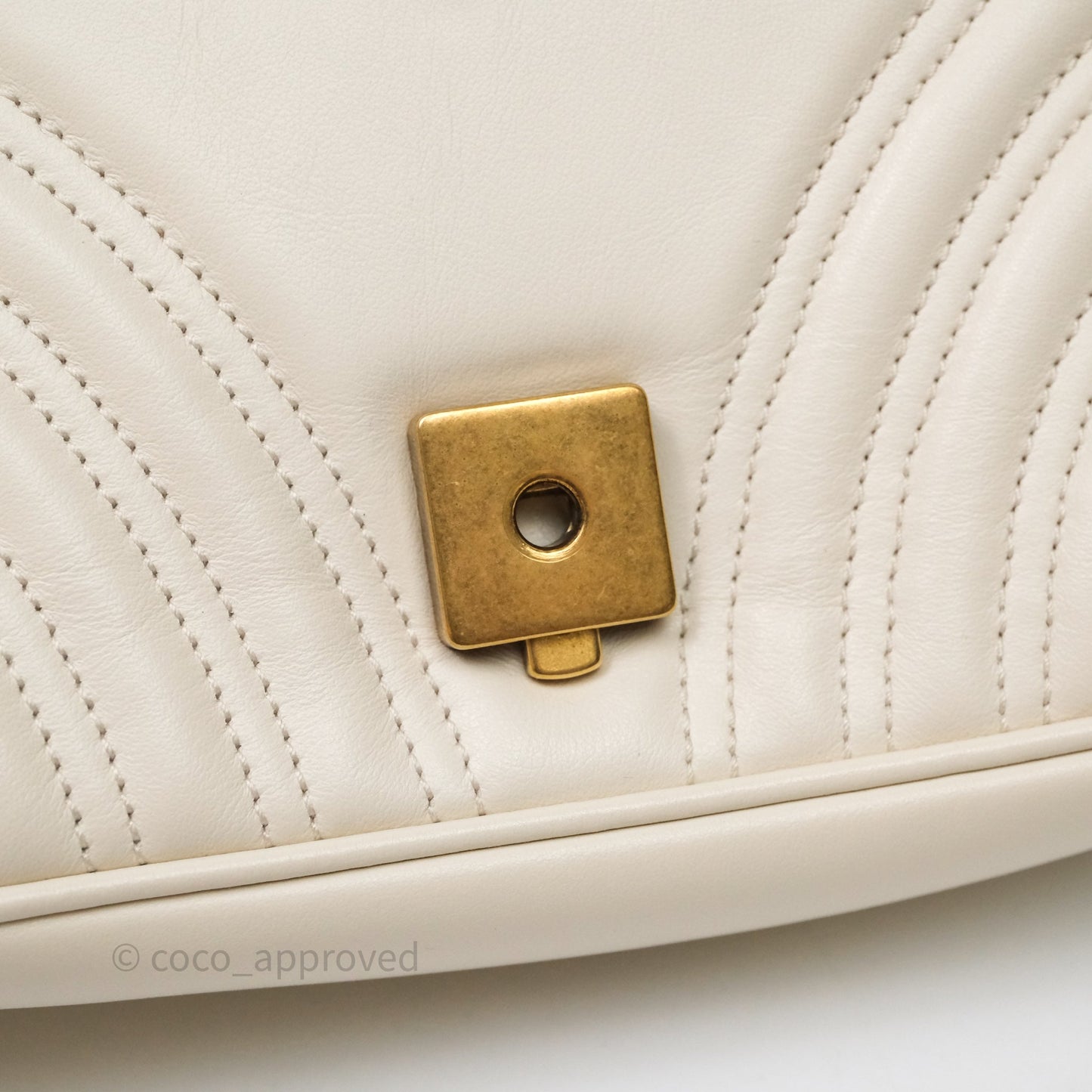 Gucci GG Marmont Matelassé Leather Small Bag White