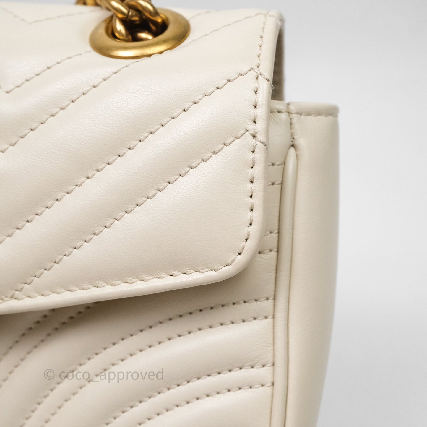 Gucci GG Marmont Matelassé Leather Small Bag White