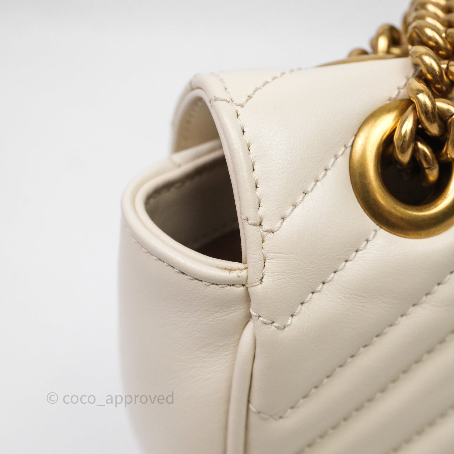 Gucci GG Marmont Matelassé Leather Small Bag White