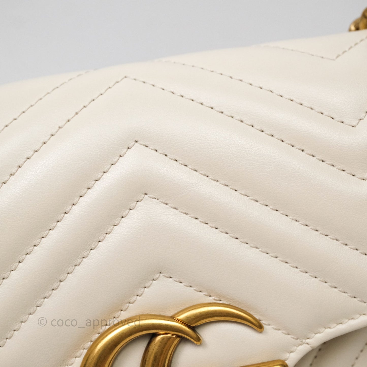 Gucci GG Marmont Matelassé Leather Small Bag White