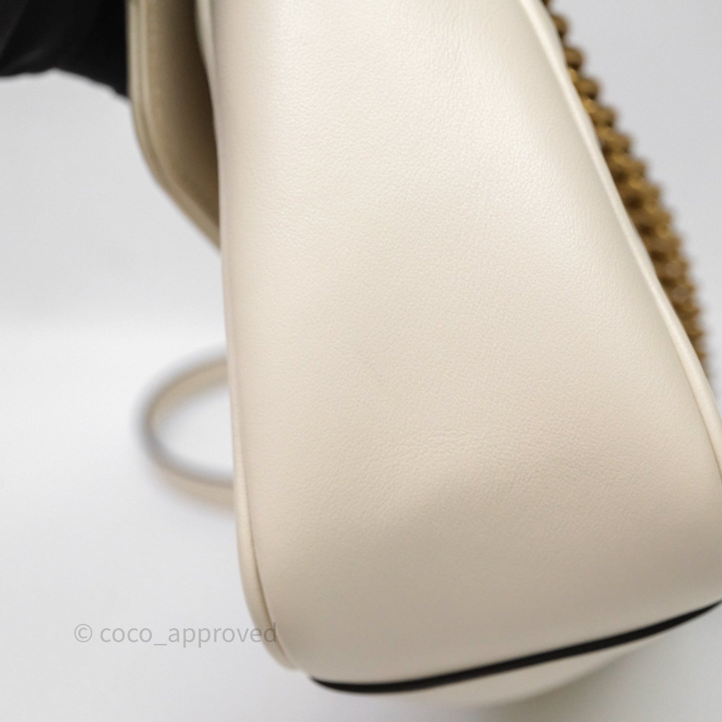 Gucci GG Marmont Matelassé Leather Small Bag White