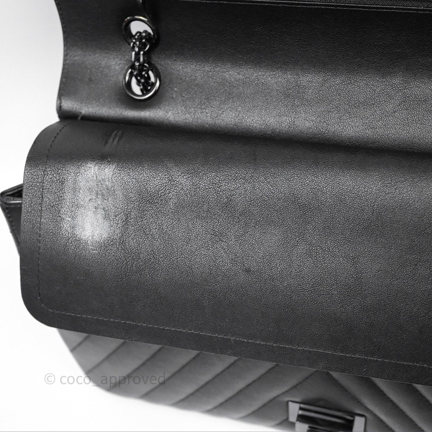 Chanel Reissue 227 Chevron So Black Calfskin