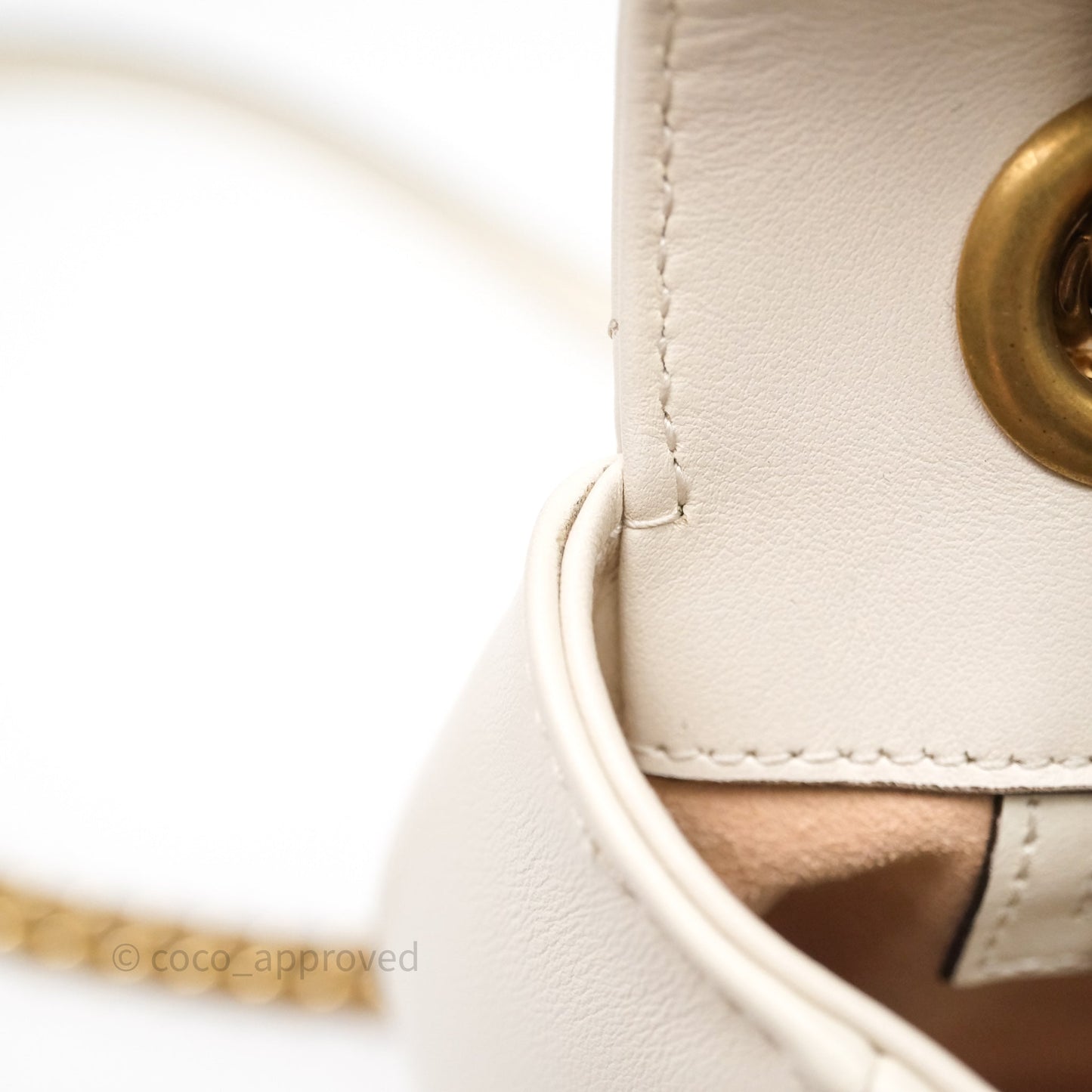 Gucci GG Marmont Matelassé Leather Small Bag White