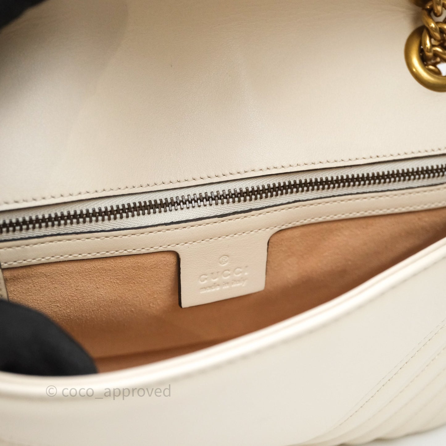 Gucci GG Marmont Matelassé Leather Small Bag White