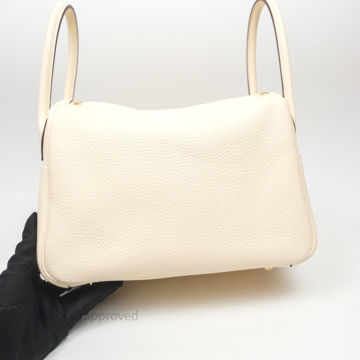 Hermès Lindy 26 Nata I2 Taurillon Clemence Gold Hardware