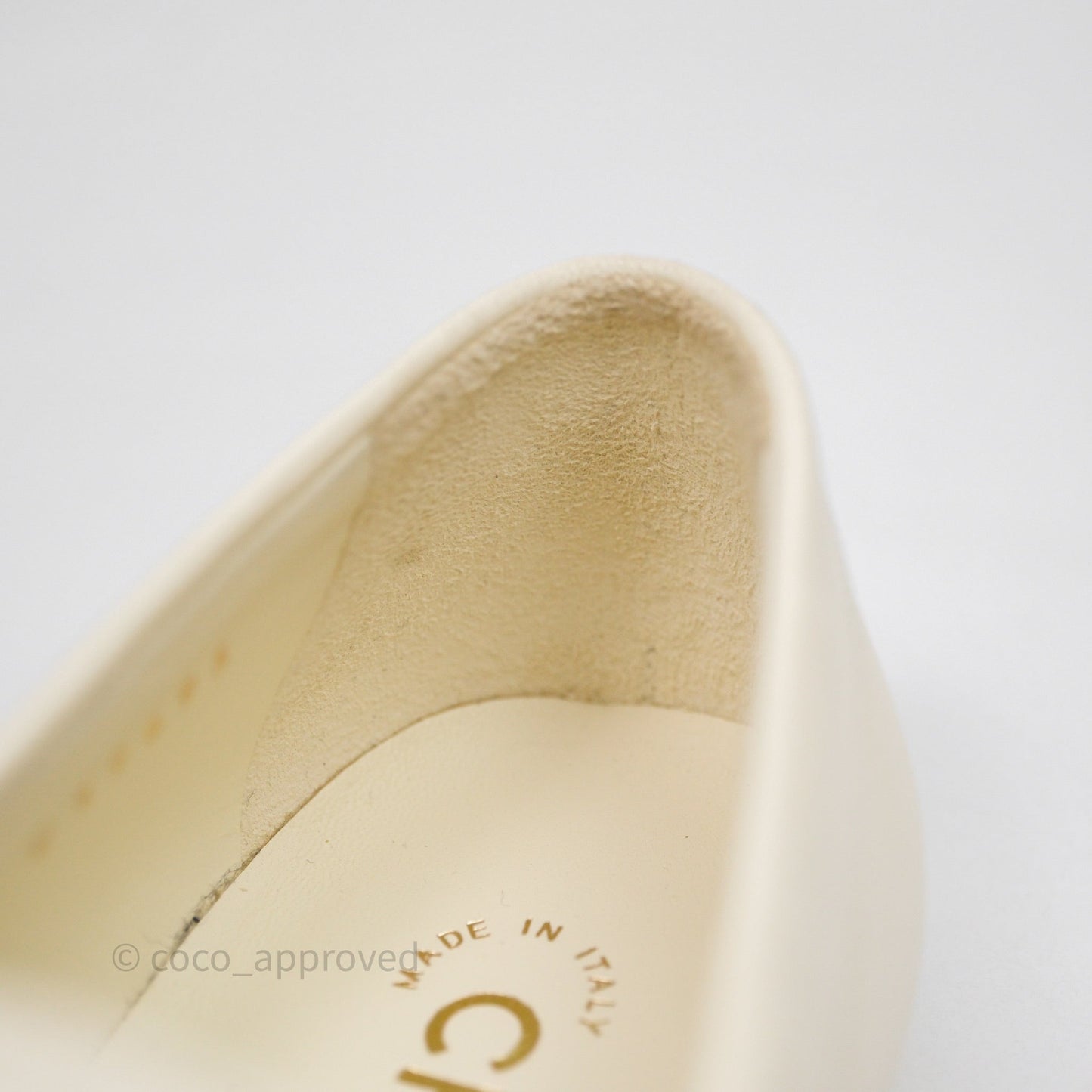 Chanel CC White/Black Loafers Size 37