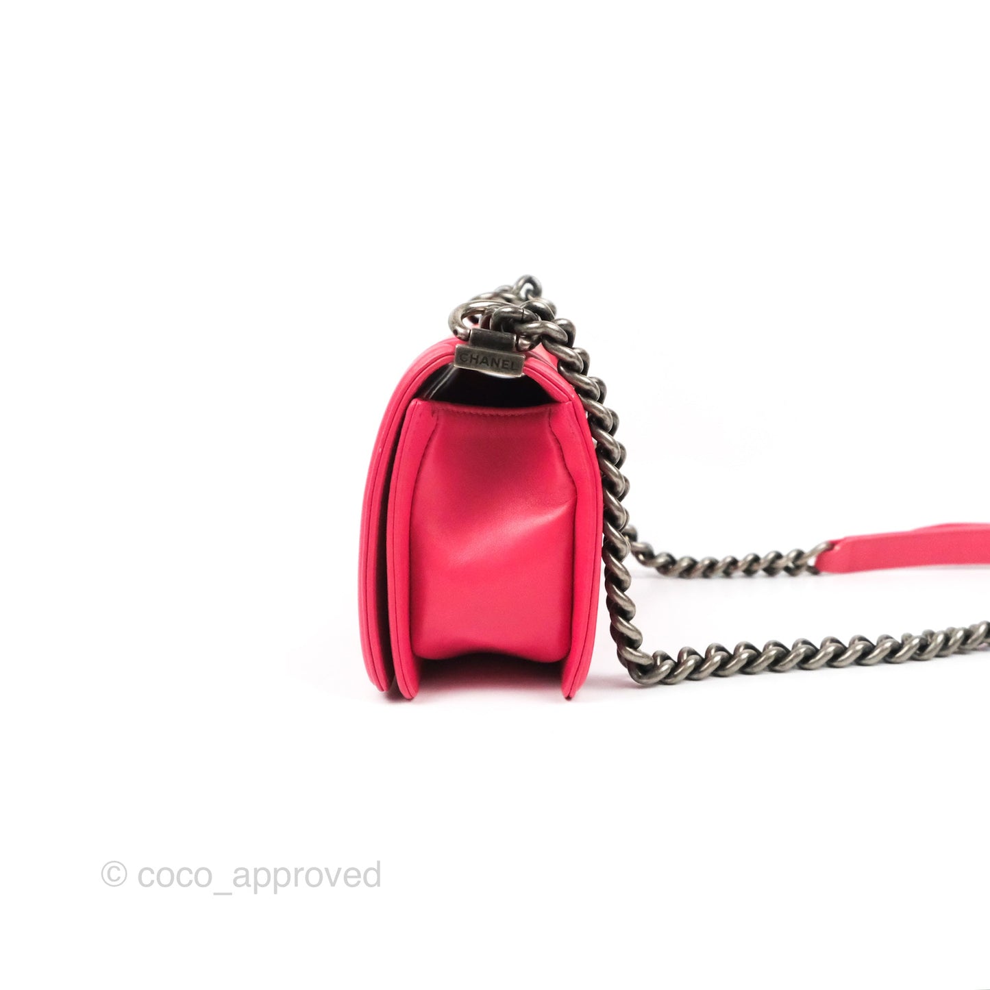 Chanel Small Boy Stingray Dark Pink Ruthenium Hardware