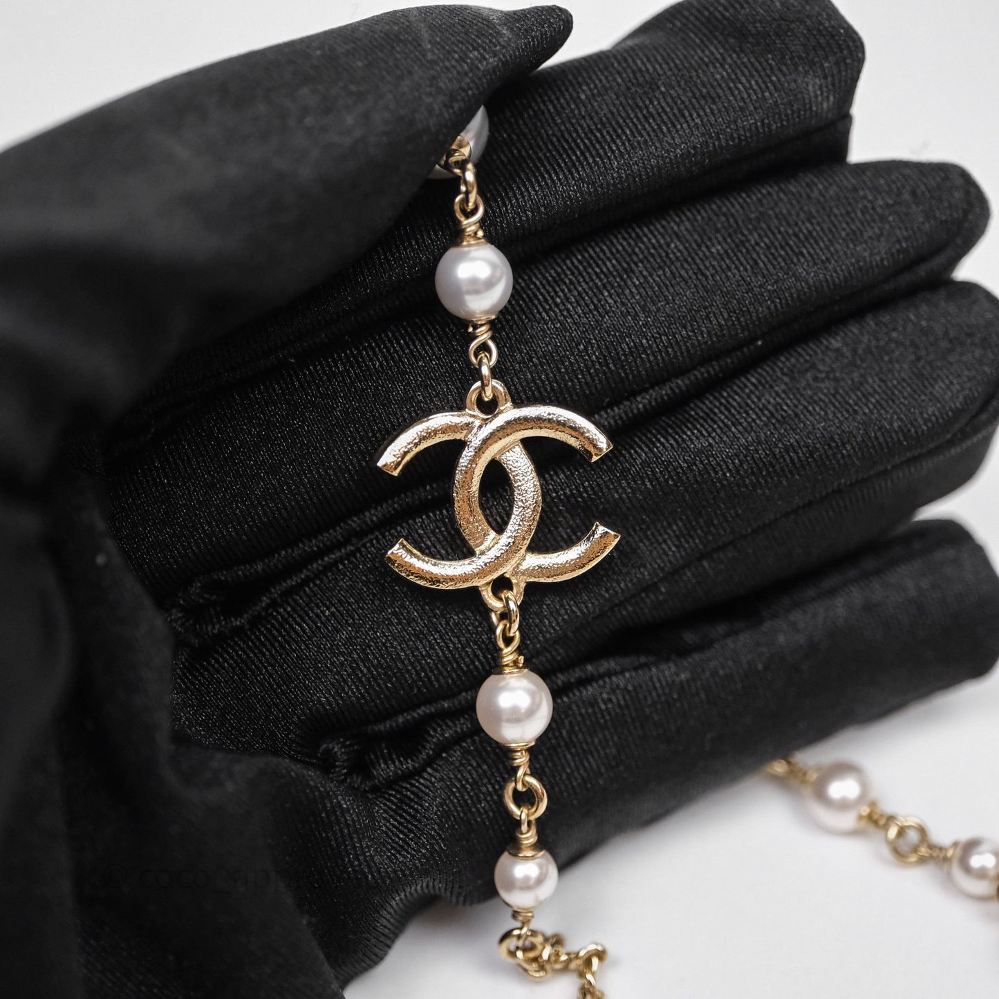 Chanel CC Pearl Crystal Heart Long Necklace Gold Tone 23B