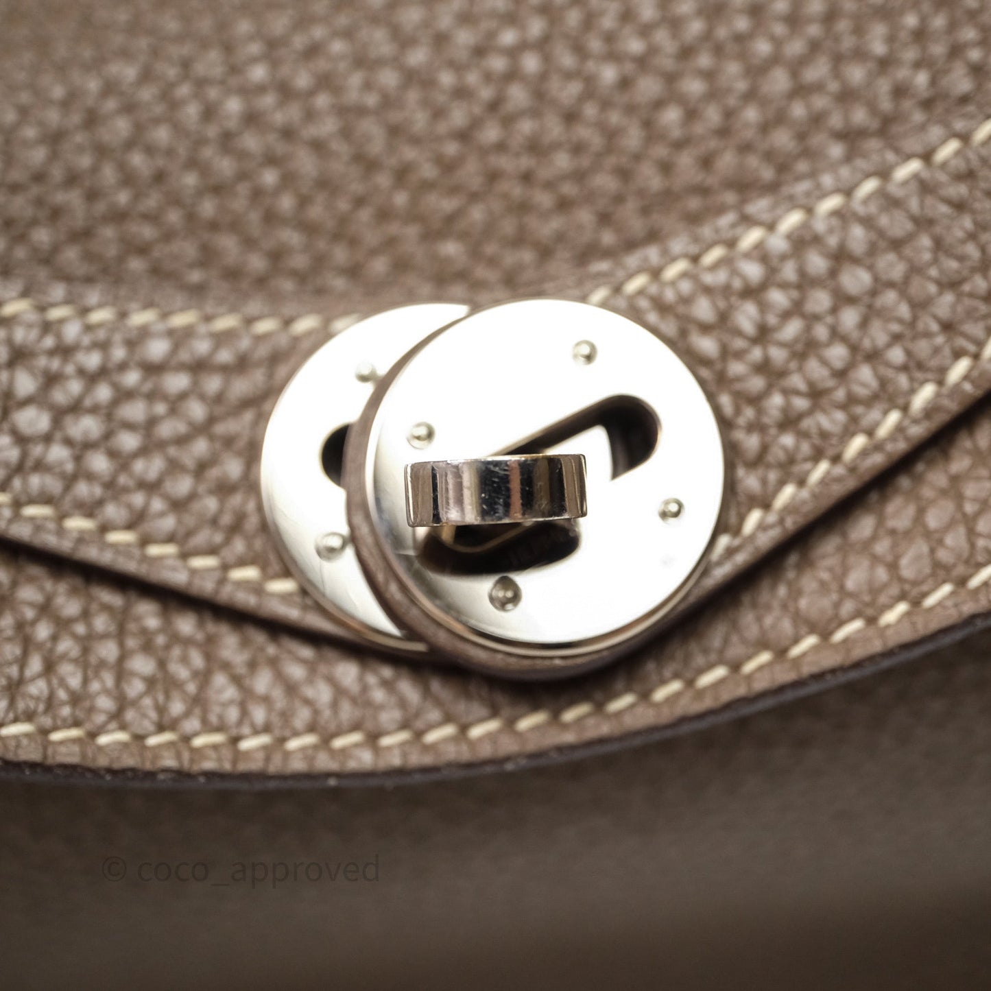 Hermès Lindy 26 Etoupe 18 Clemence Palladium Hardware
