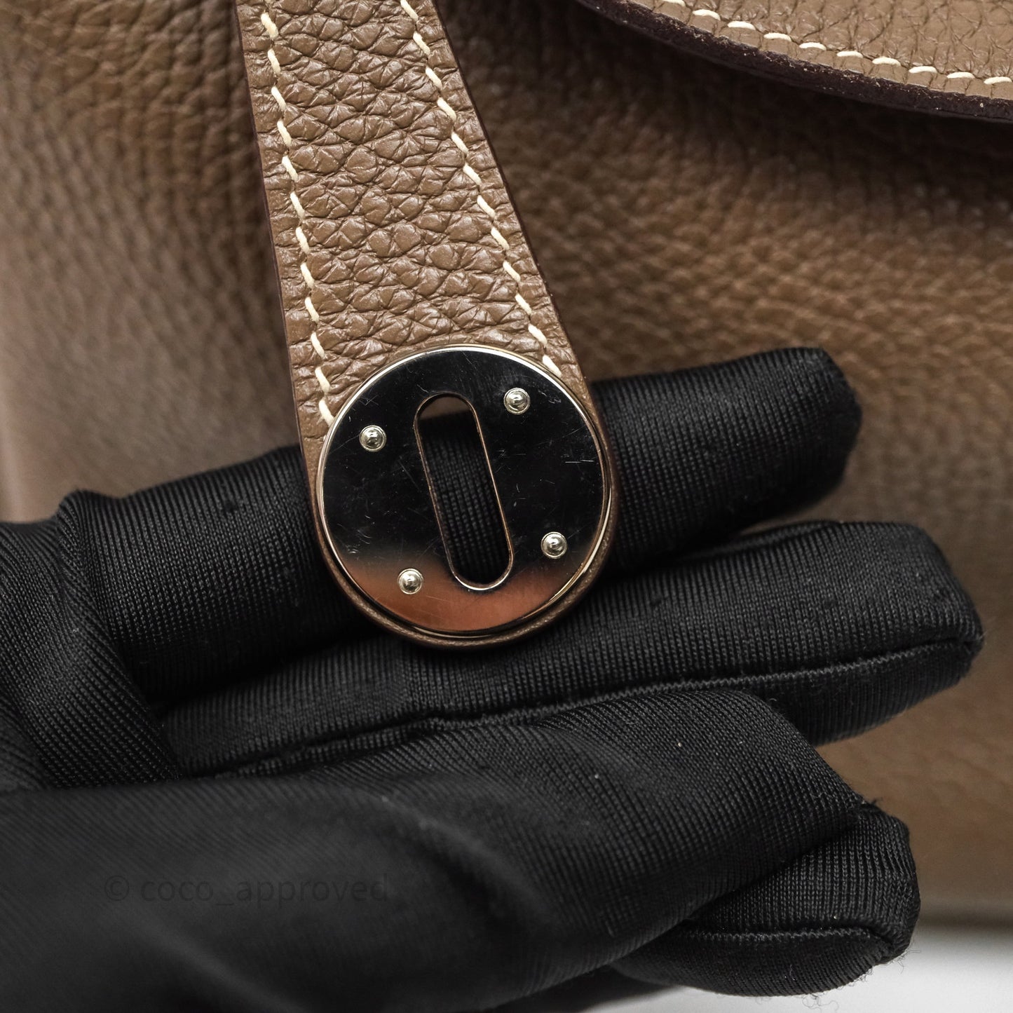 Hermès Lindy 26 Etoupe 18 Clemence Palladium Hardware