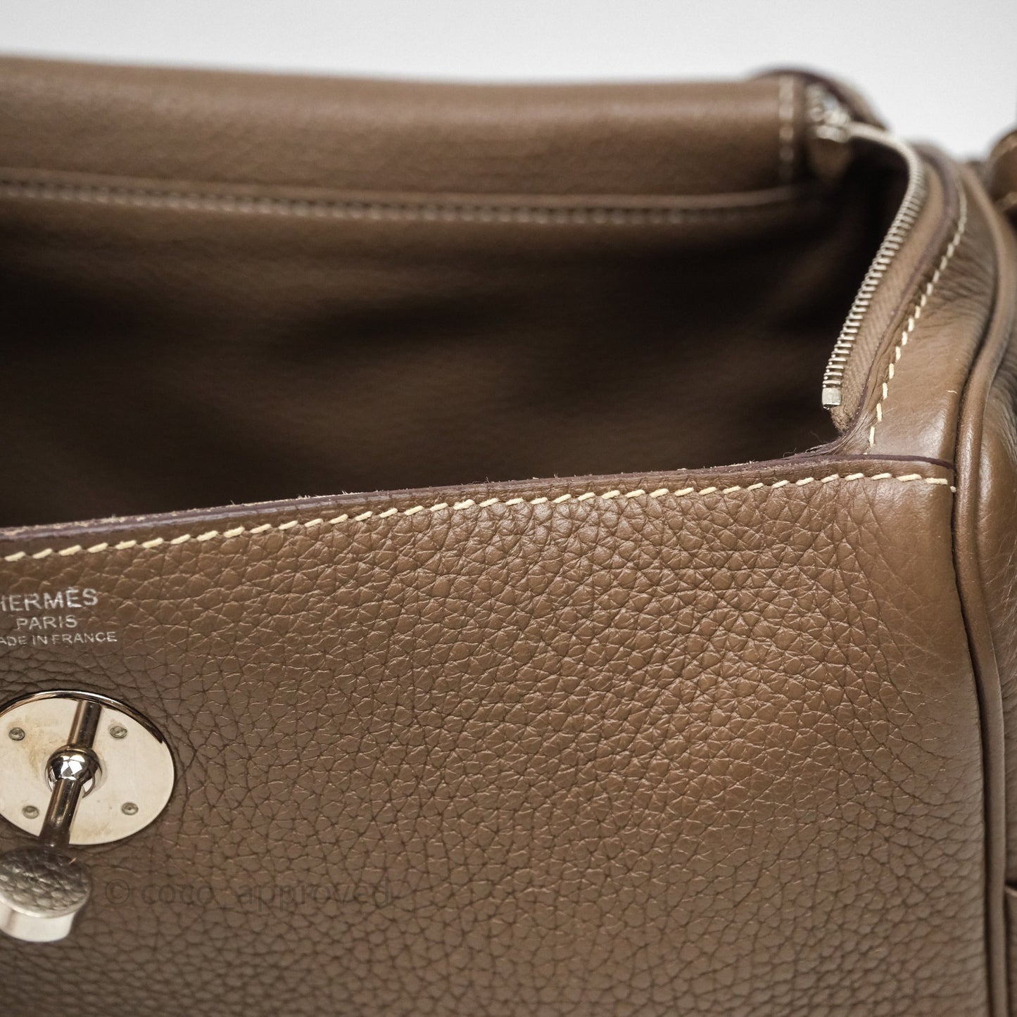 Hermès Lindy 26 Etoupe 18 Clemence Palladium Hardware