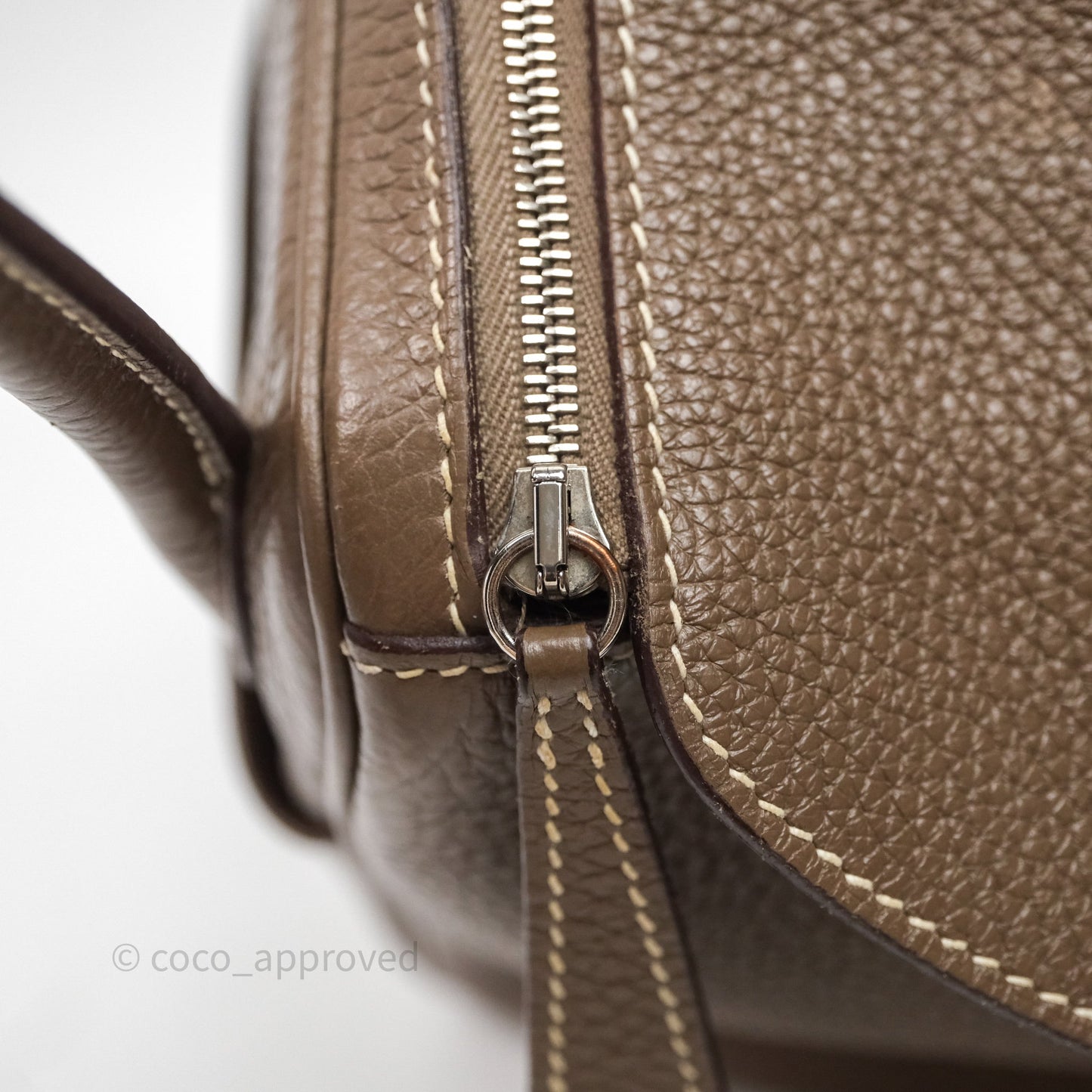 Hermès Lindy 26 Etoupe 18 Clemence Palladium Hardware