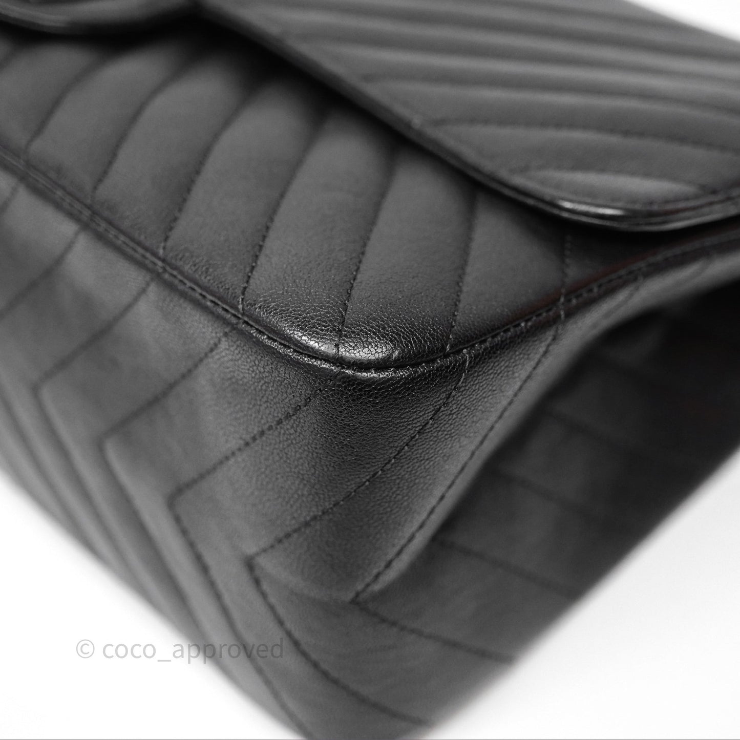 Chanel Reissue 227 Chevron So Black Calfskin