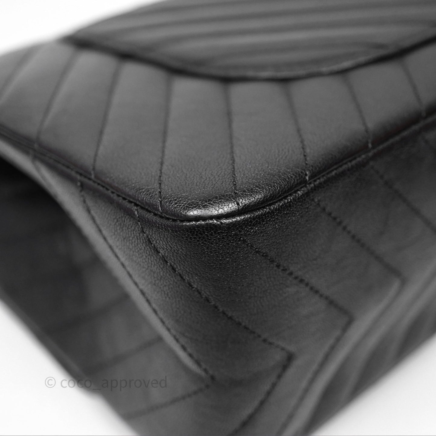Chanel Reissue 227 Chevron So Black Calfskin