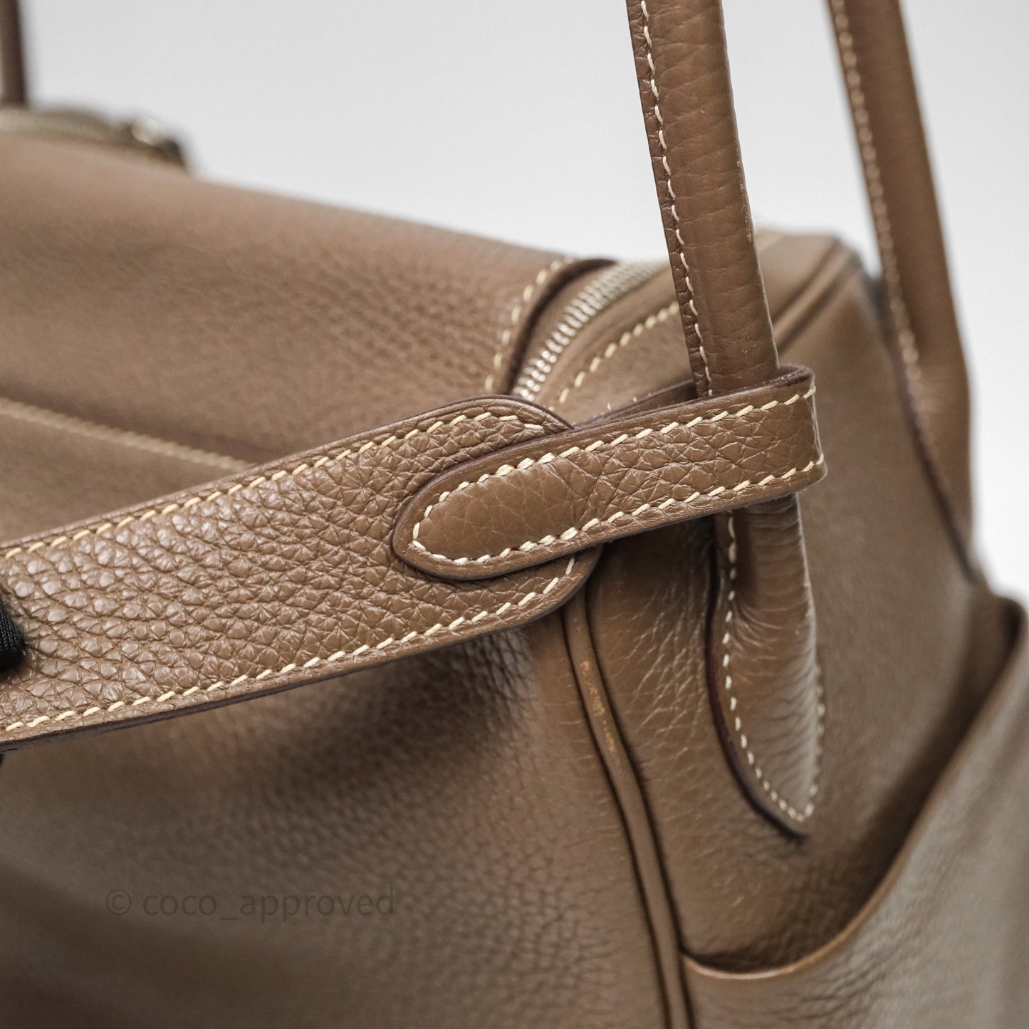 Hermès Lindy 26 Etoupe 18 Clemence Palladium Hardware