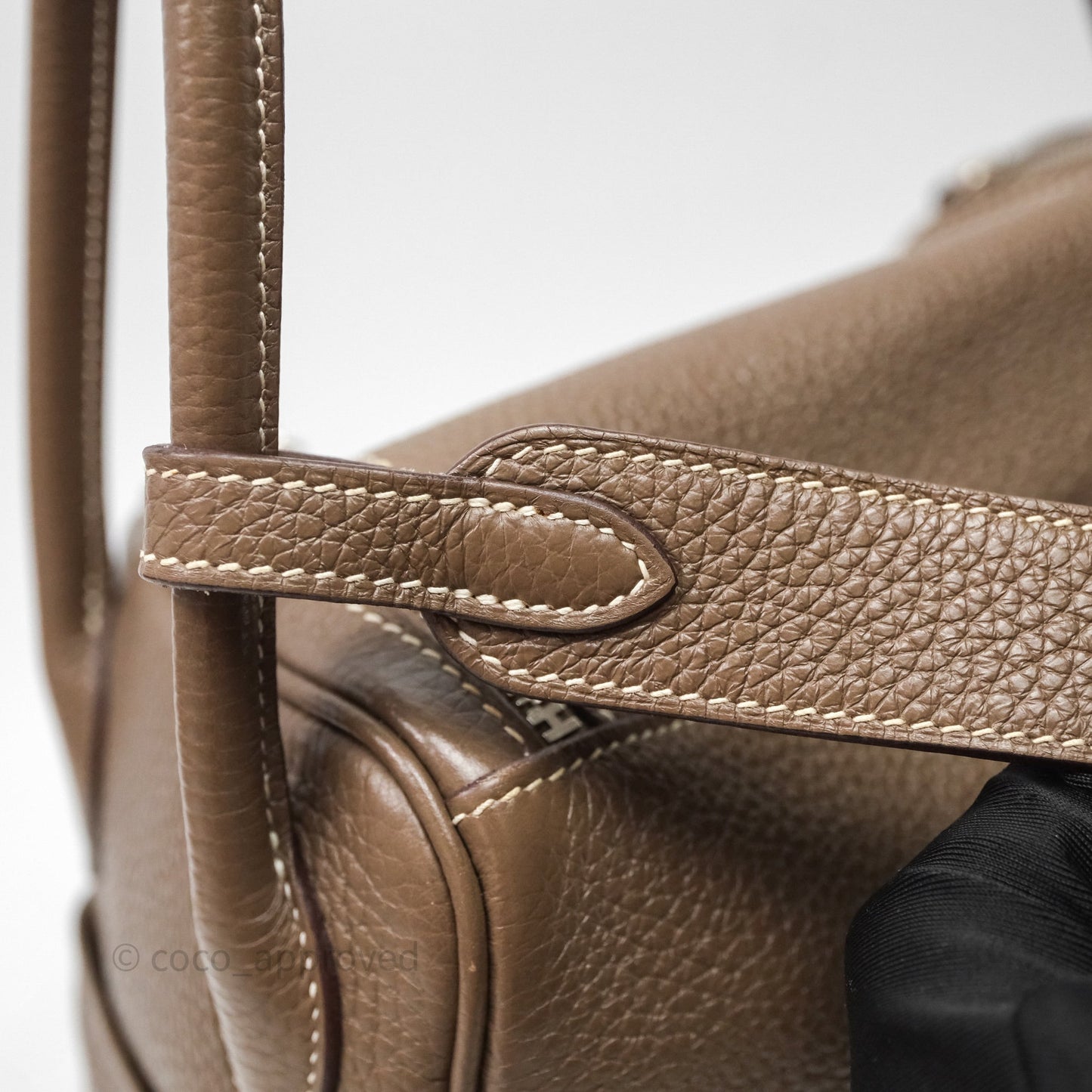 Hermès Lindy 26 Etoupe 18 Clemence Palladium Hardware