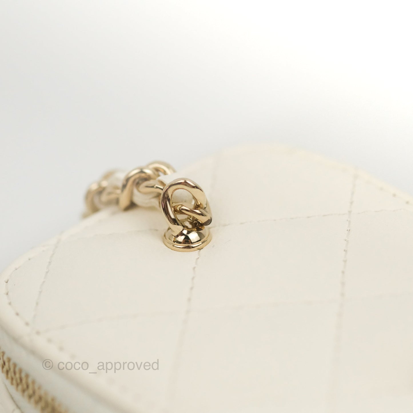 Chanel Mini Ball Crush Vanity With Chain White Lambskin Gold Hardware