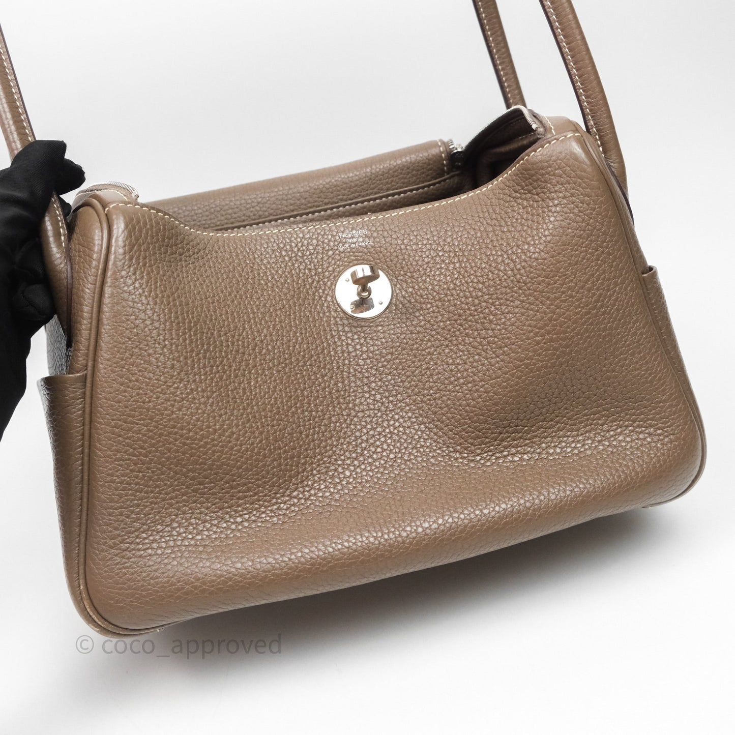 Hermès Lindy 26 Etoupe 18 Clemence Palladium Hardware