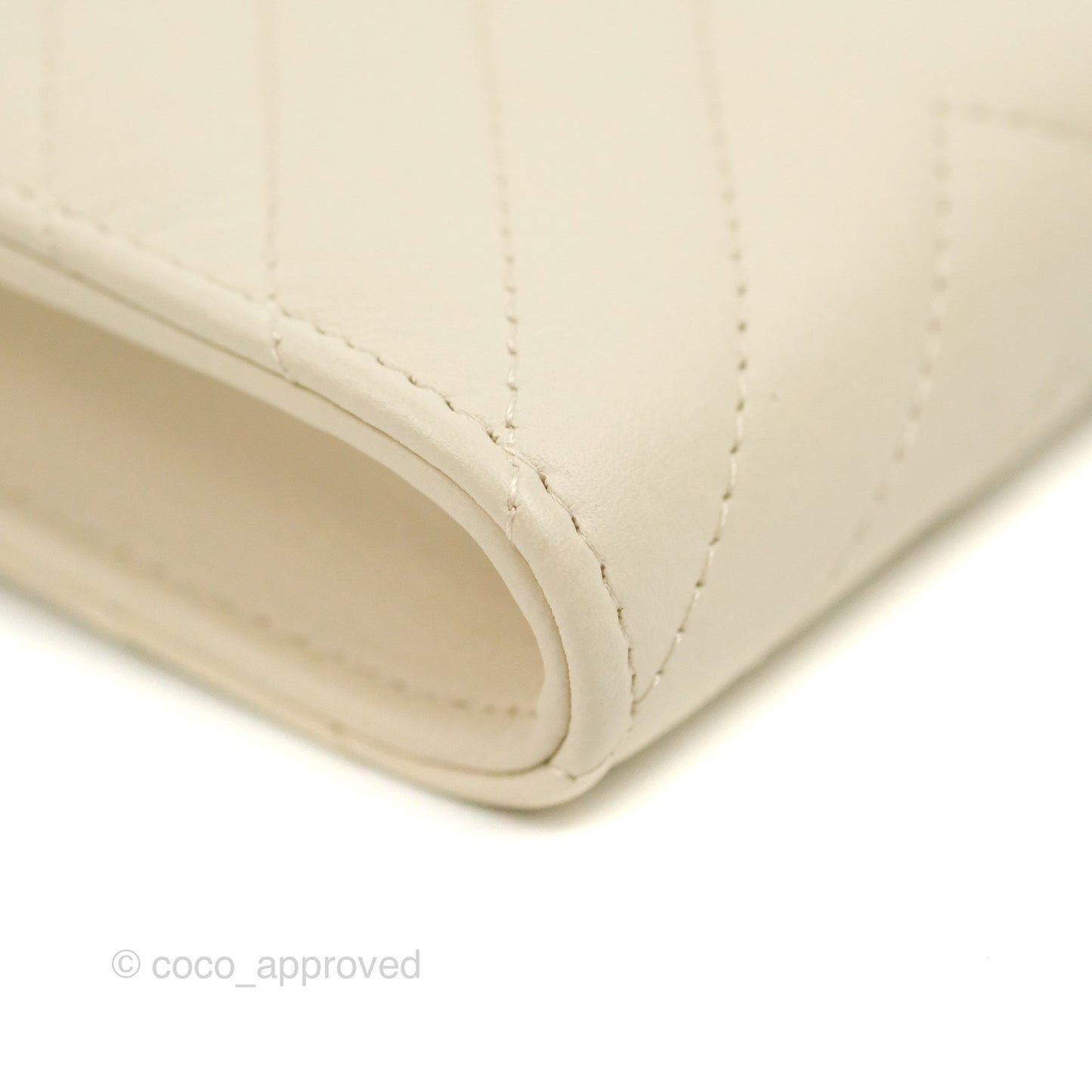 Chanel Chevron Clutch With Chain Ivory Calfskin Silver Hardware