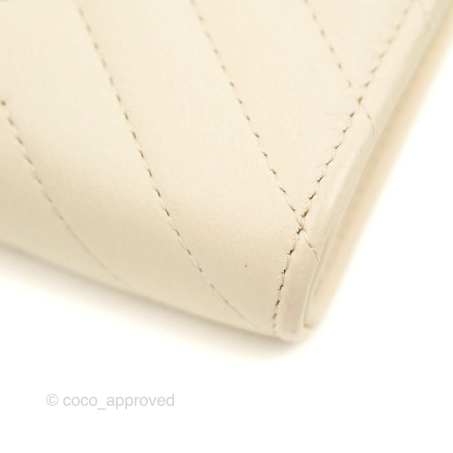 Chanel Chevron Clutch With Chain Ivory Calfskin Silver Hardware