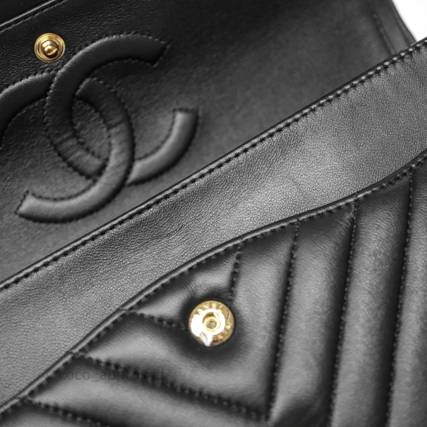 Chanel Classic Medium Flap Chevron Black Lambskin Gold Hardware