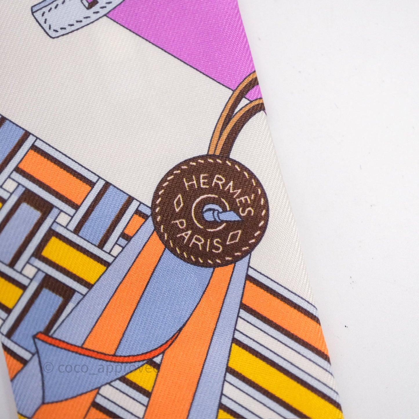 Hermès Brides et Gris-Gris Silk Twilly