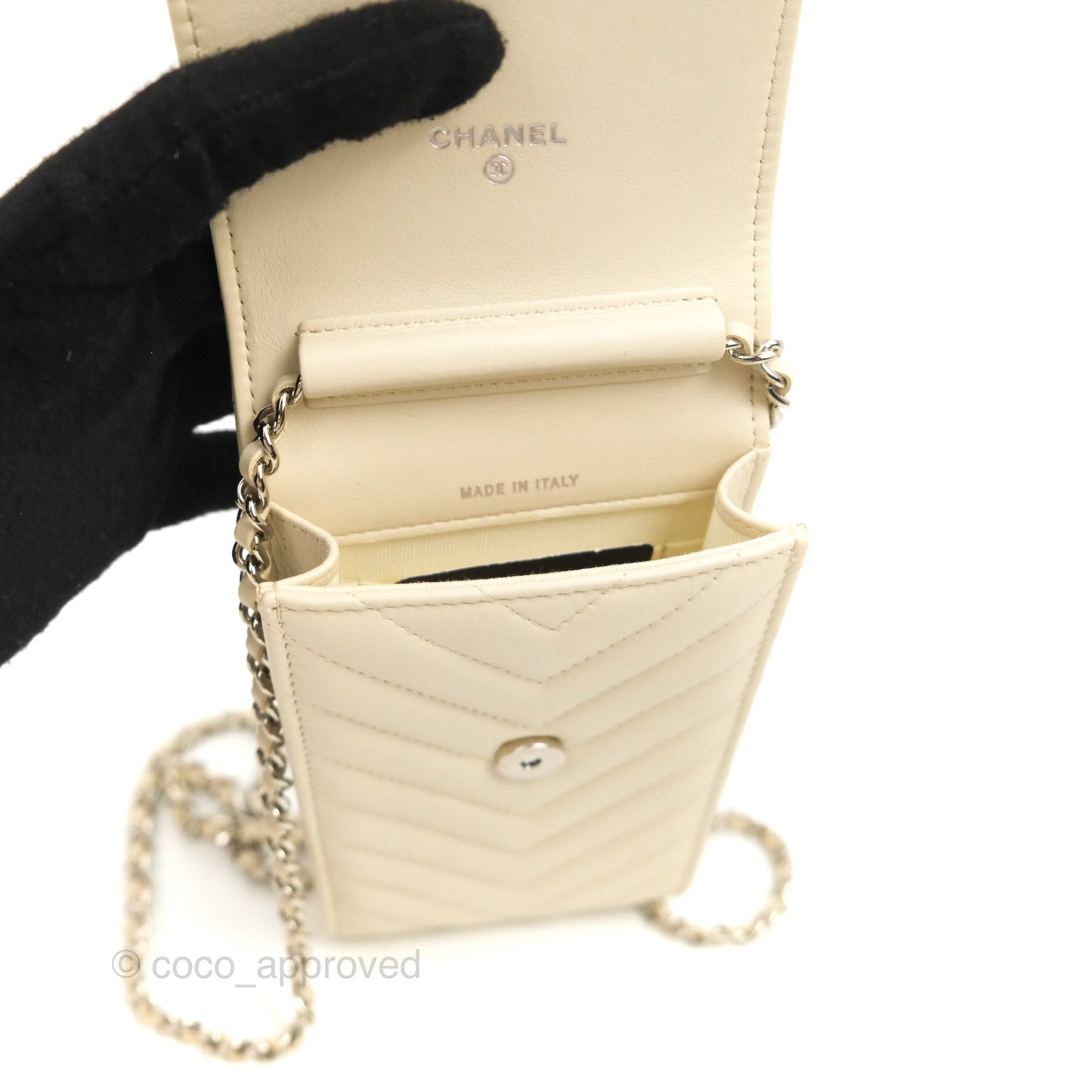 Chanel Chevron Clutch With Chain Ivory Calfskin Silver Hardware