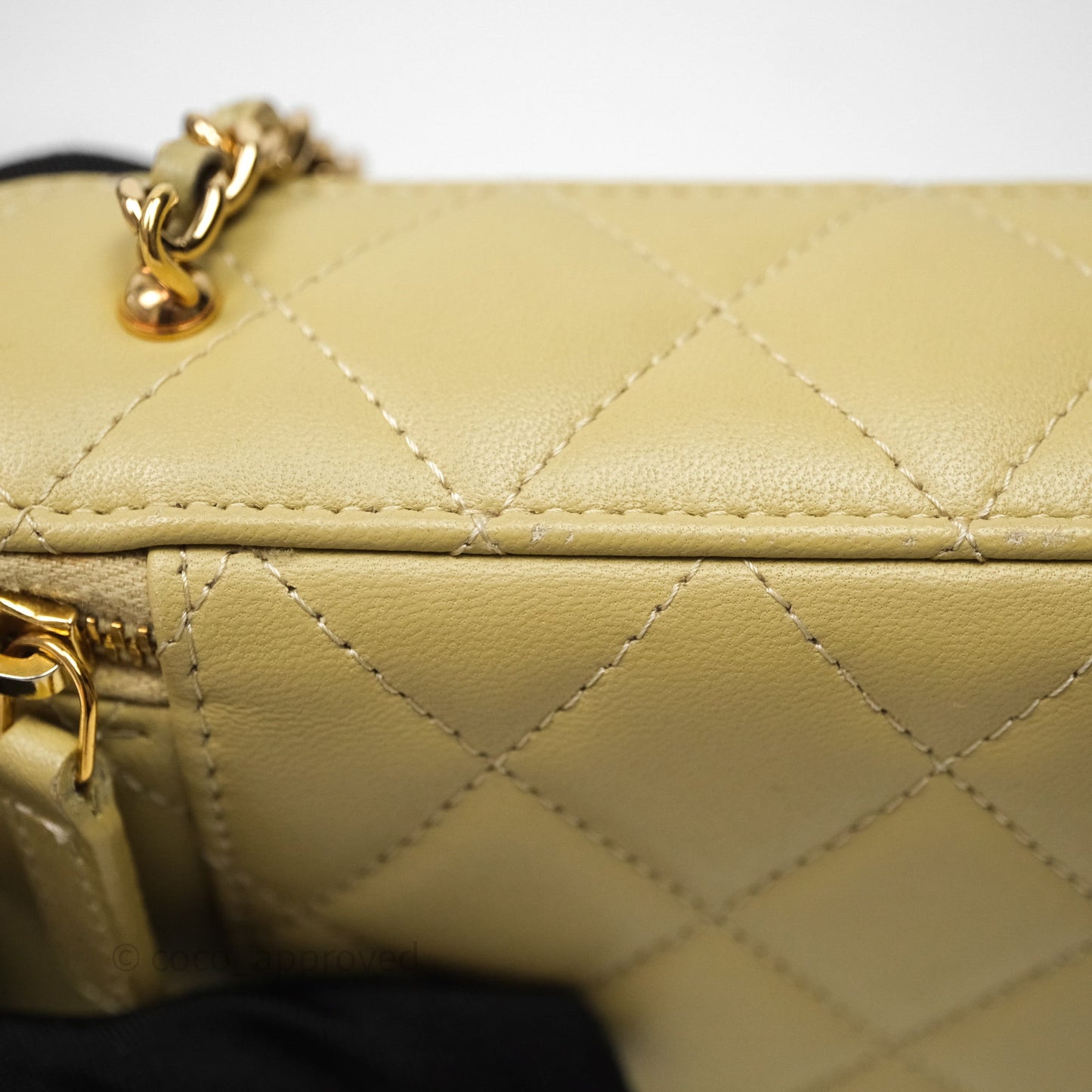 Chanel Vanity With Chain Olive Green Lambskin Gold Hardware