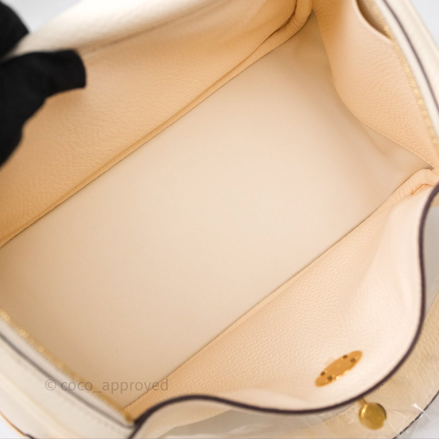 Hermès Lindy 26 Nata I2 Clemence Gold Hardware