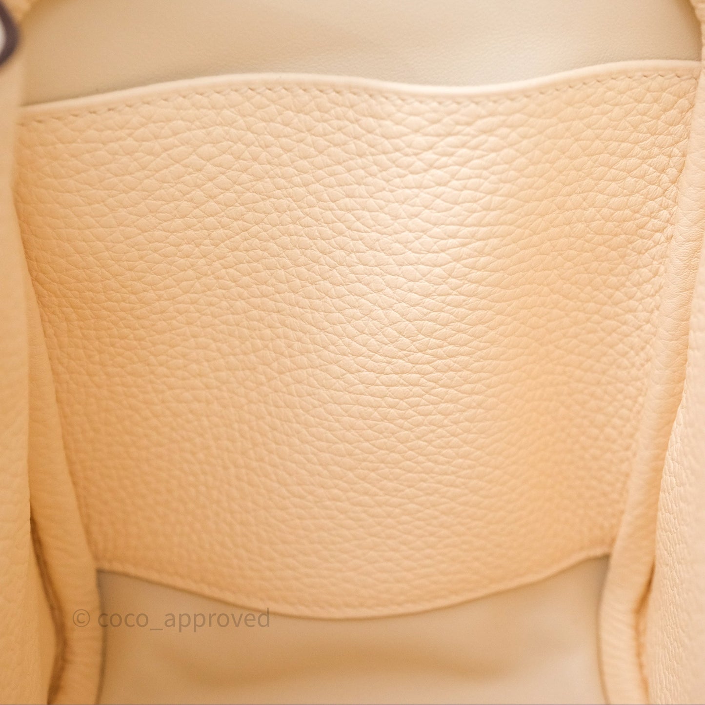 Hermès Lindy 26 Nata I2 Clemence Gold Hardware