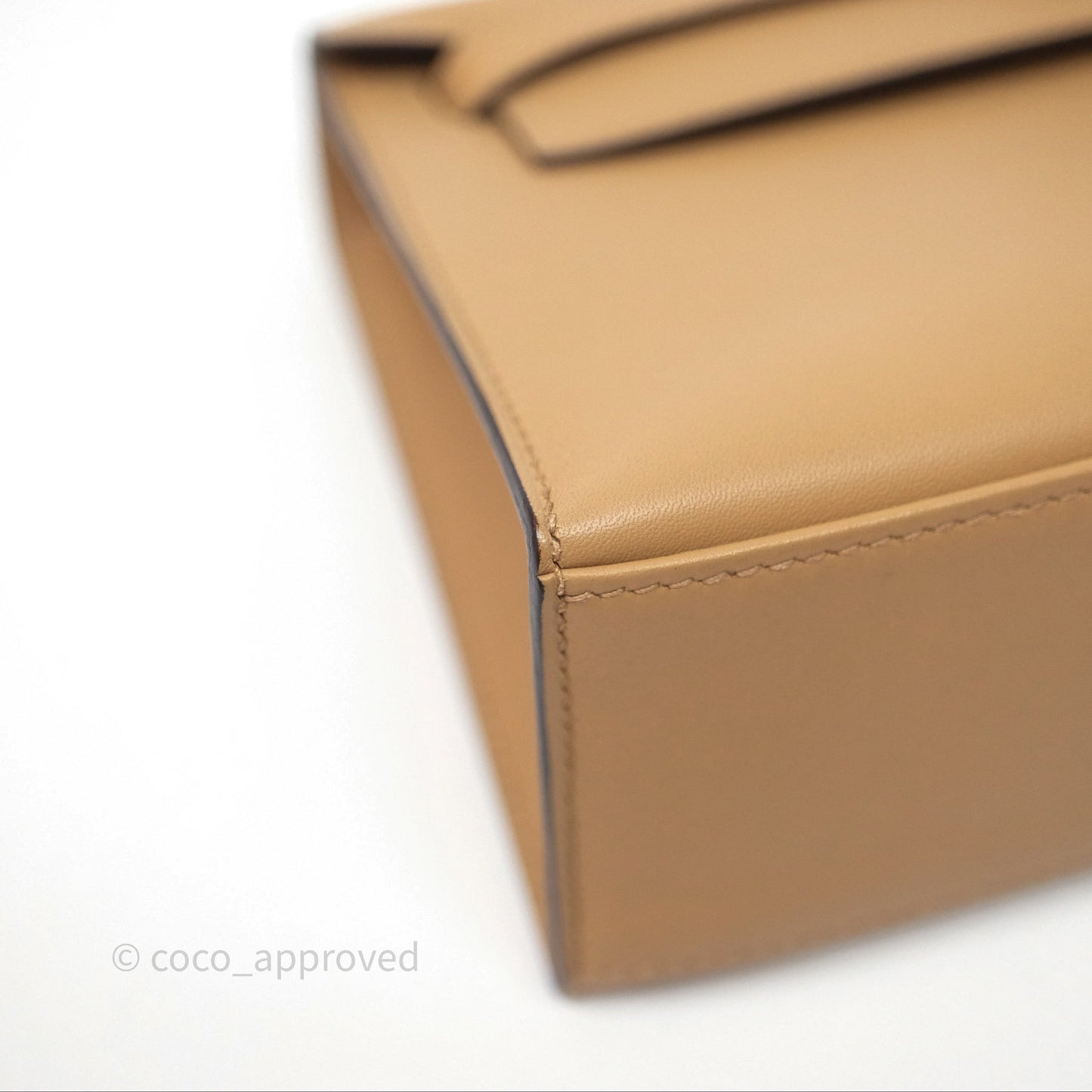 Hermes Kelly Pochette Veau Swift Chai 0M Gold Hardware